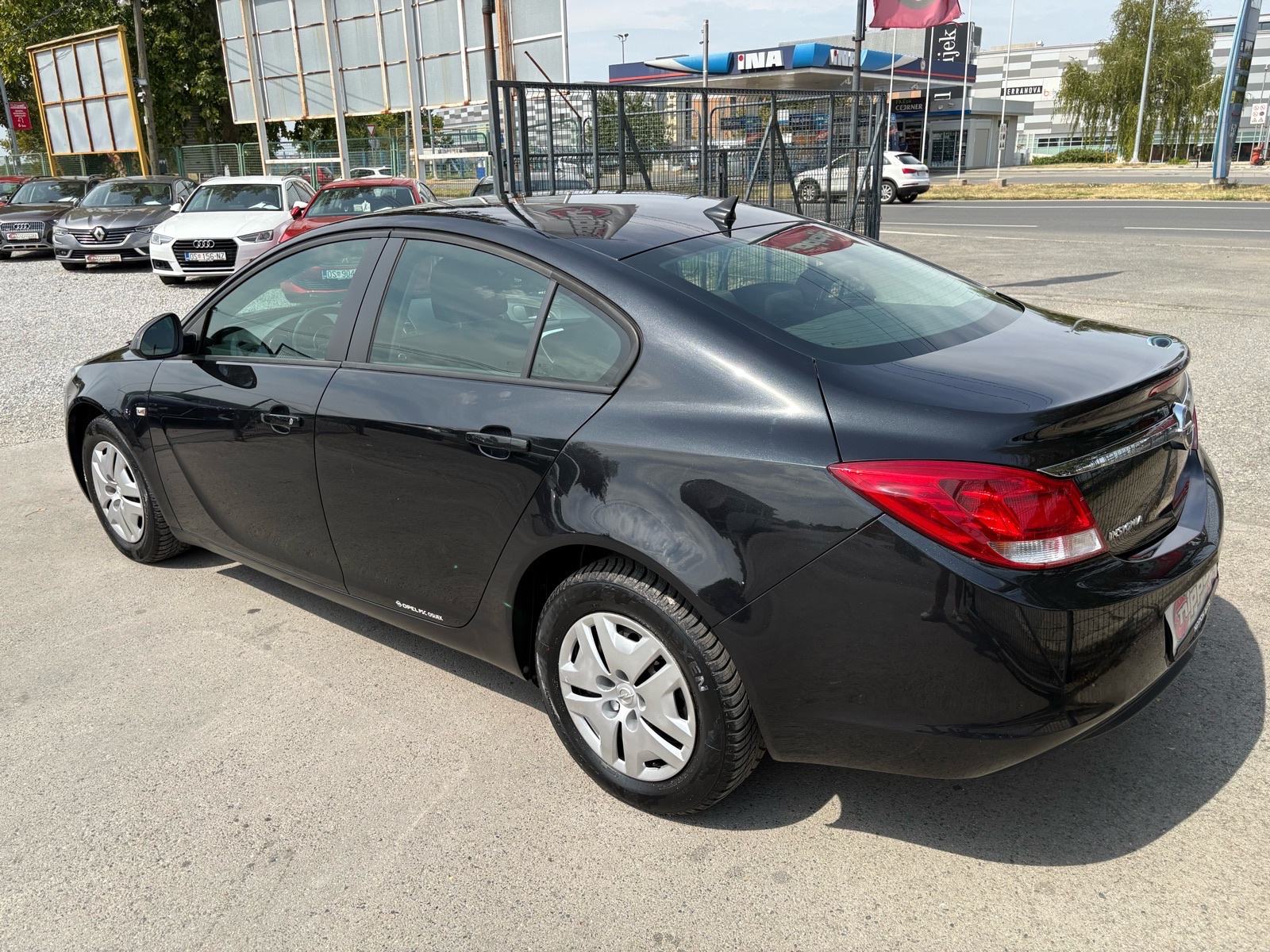 Opel Insignia 1,6 KLIMA - 91.000KM - TEMPOMAT - AUTOKREDIT, fotografija 4