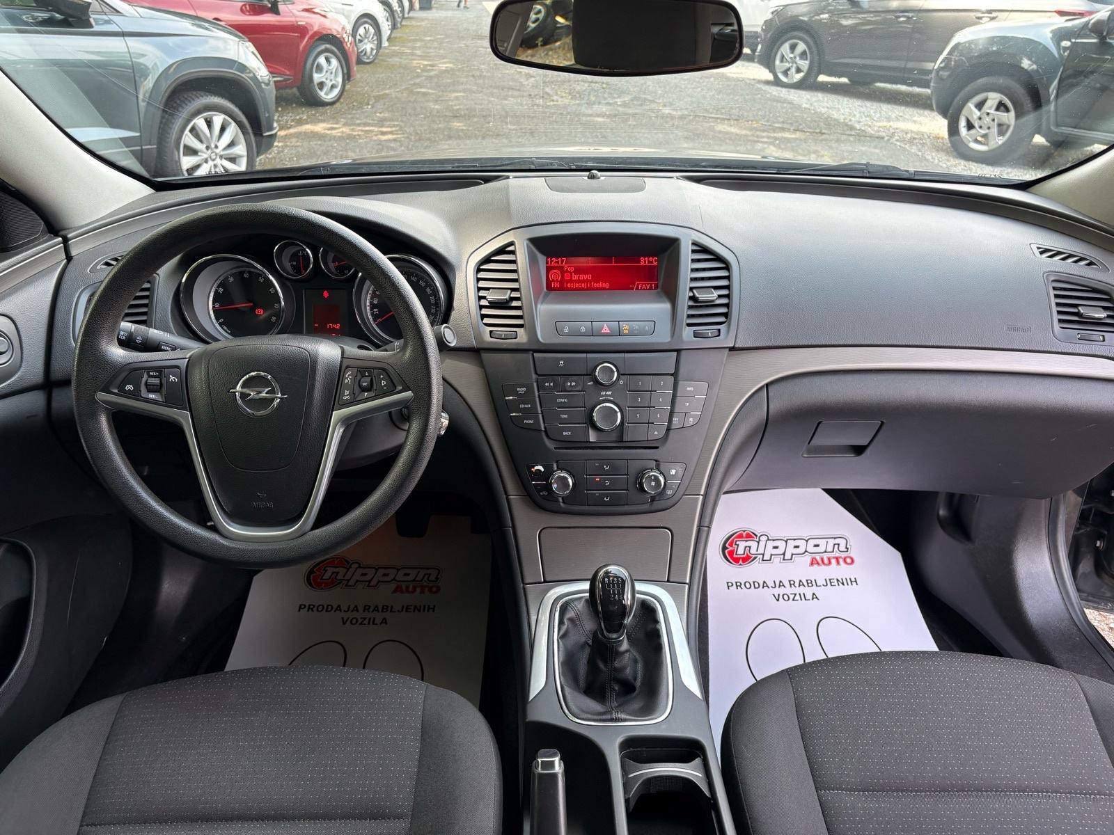 Opel Insignia 1,6 KLIMA - 91.000KM - TEMPOMAT - AUTOKREDIT, fotografija 12