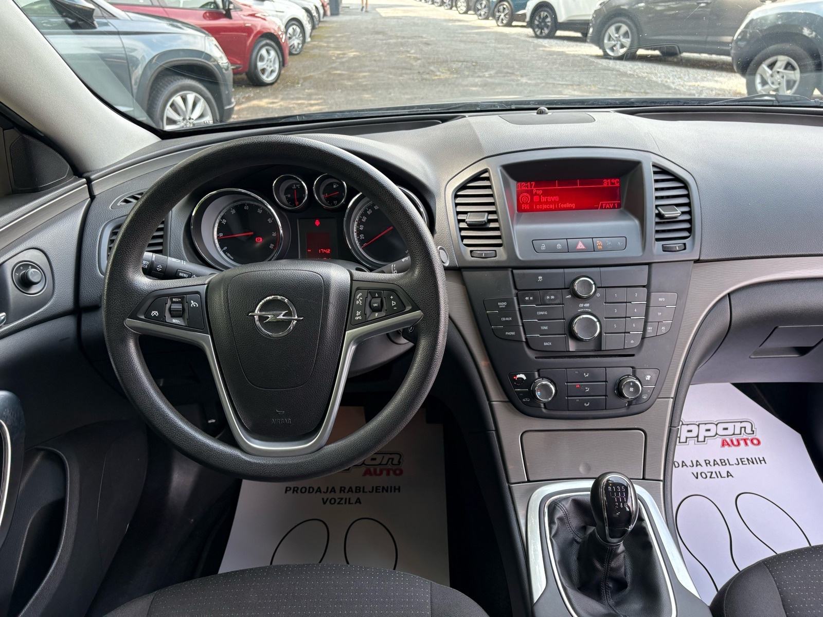 Opel Insignia 1,6 KLIMA - 91.000KM - TEMPOMAT - AUTOKREDIT, fotografija 13