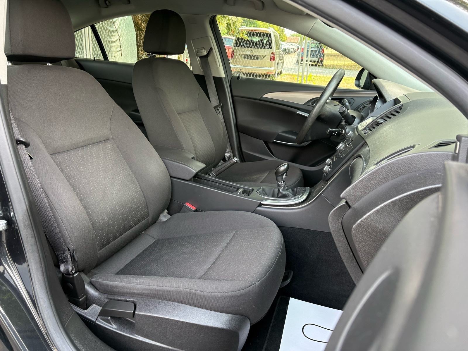Opel Insignia 1,6 KLIMA - 91.000KM - TEMPOMAT - AUTOKREDIT, fotografija 20