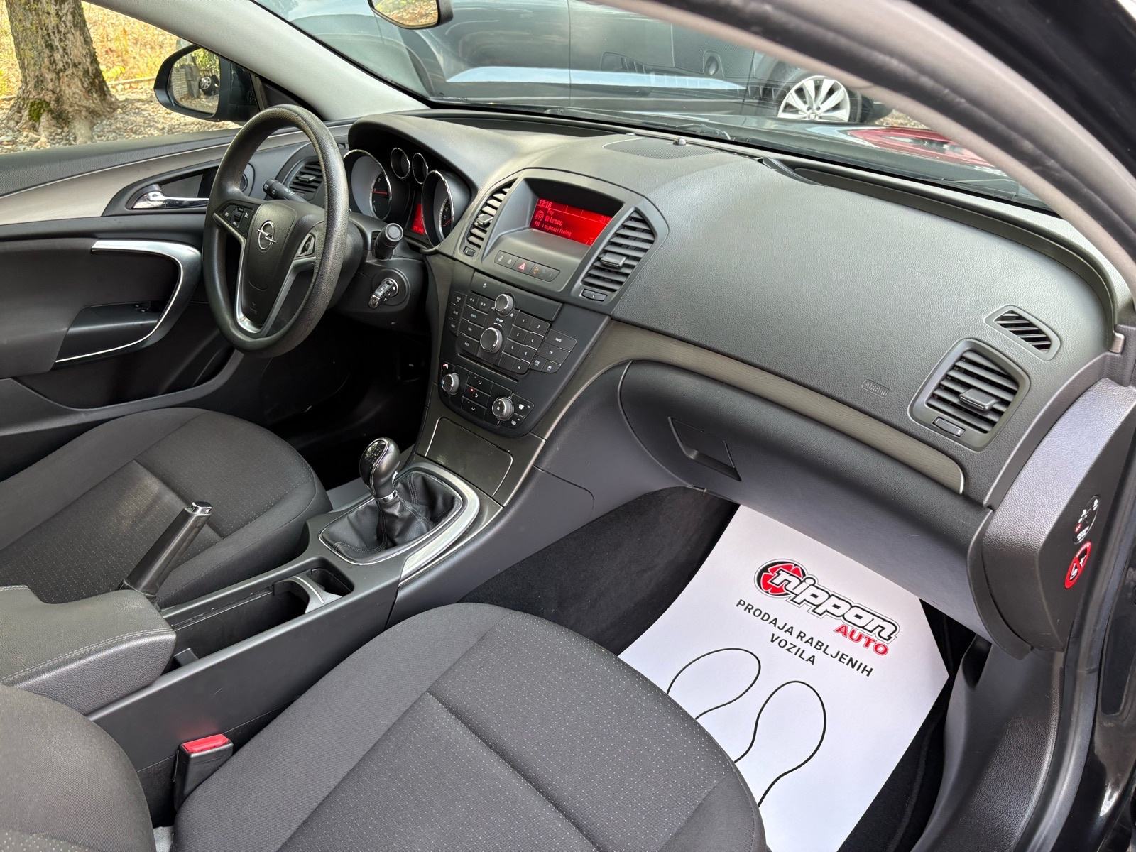 Opel Insignia 1,6 KLIMA - 91.000KM - TEMPOMAT - AUTOKREDIT, fotografija 18