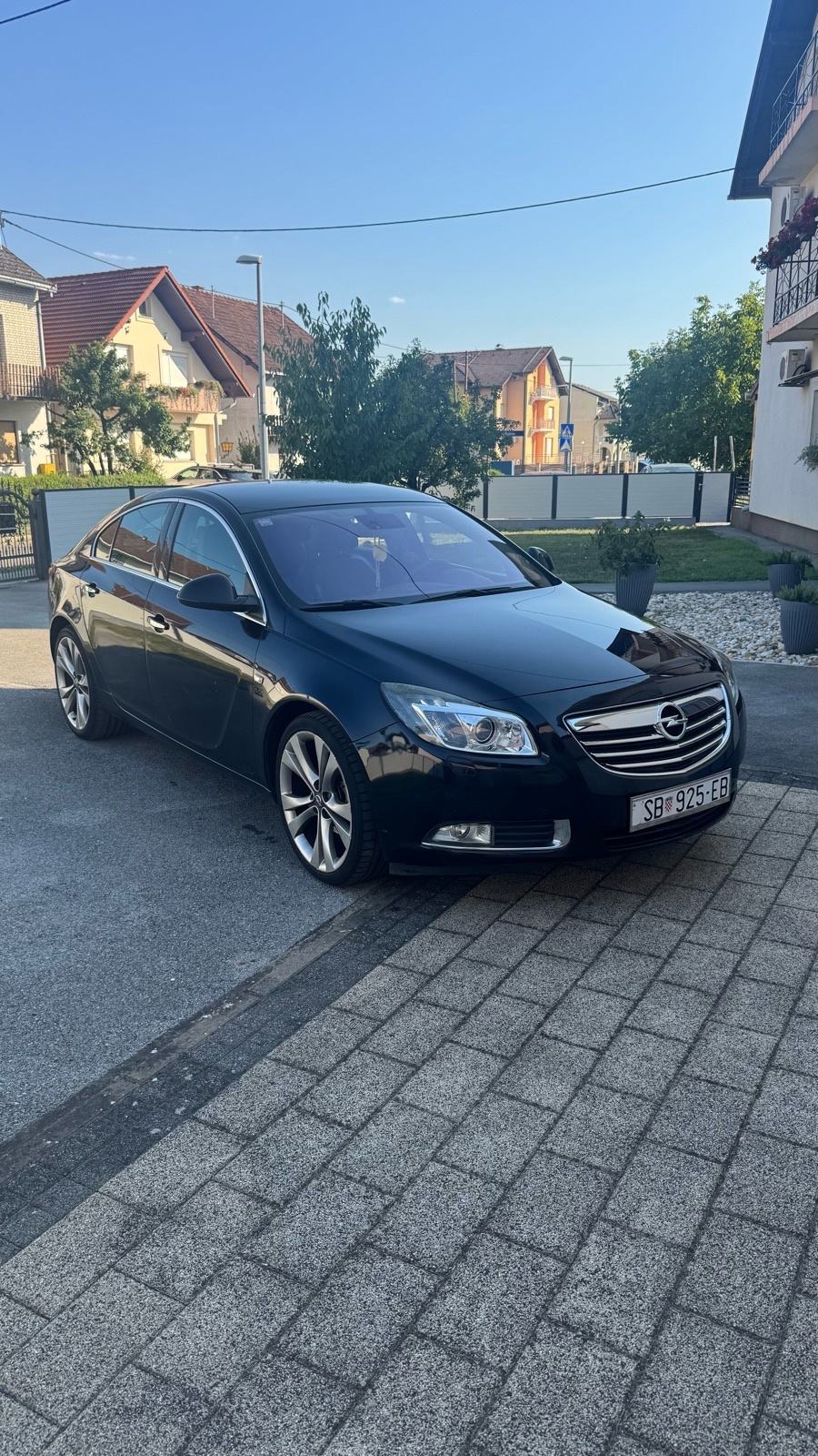 Opel Insignia 1,8 16V - Benzin - Prvi Vlasnik, fotografija 3