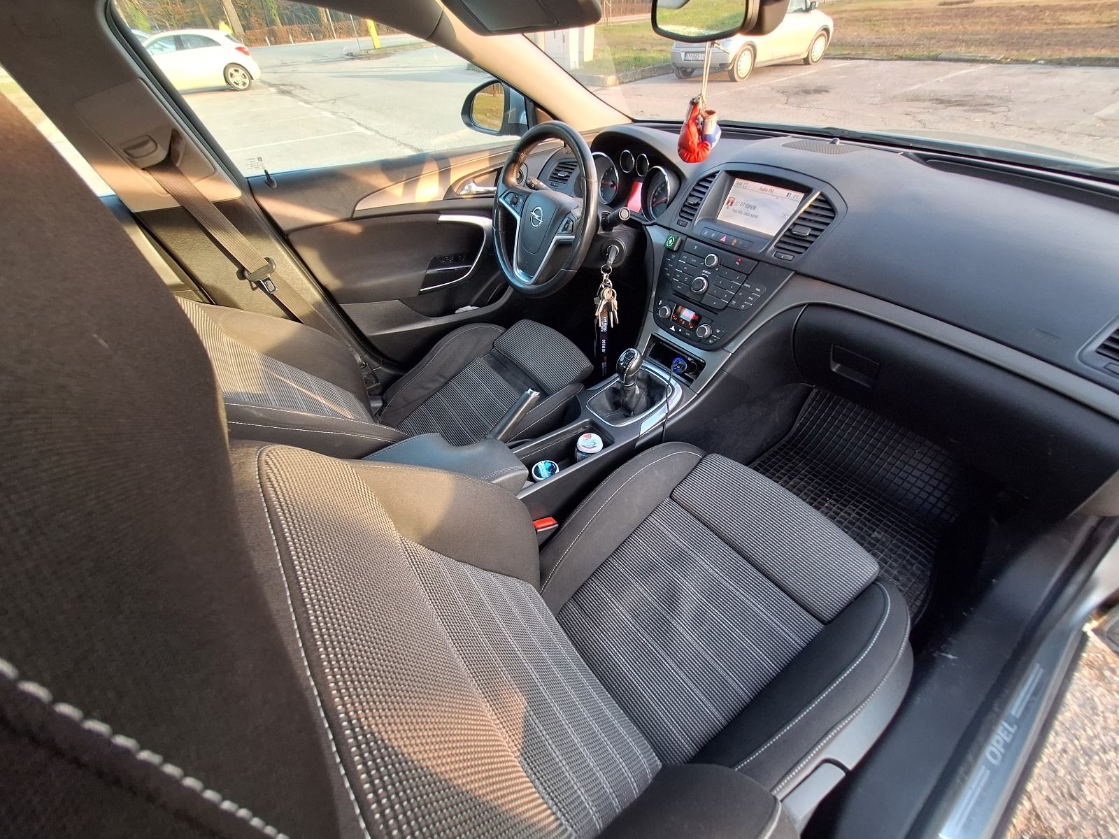 Opel Insignia 1,8 16V+LPG(Registriran do 2027.), fotografija 9