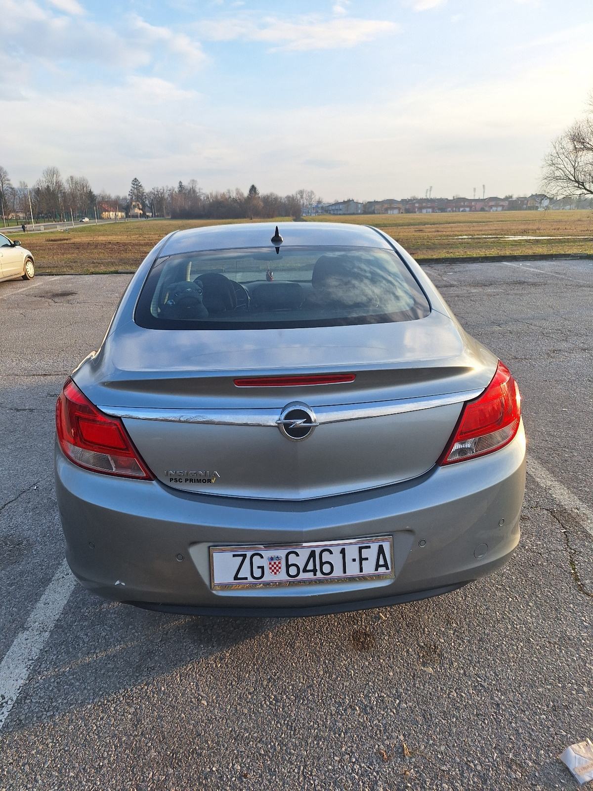 Opel Insignia 1,8 16V+LPG(Registriran do 2027.), fotografija 6