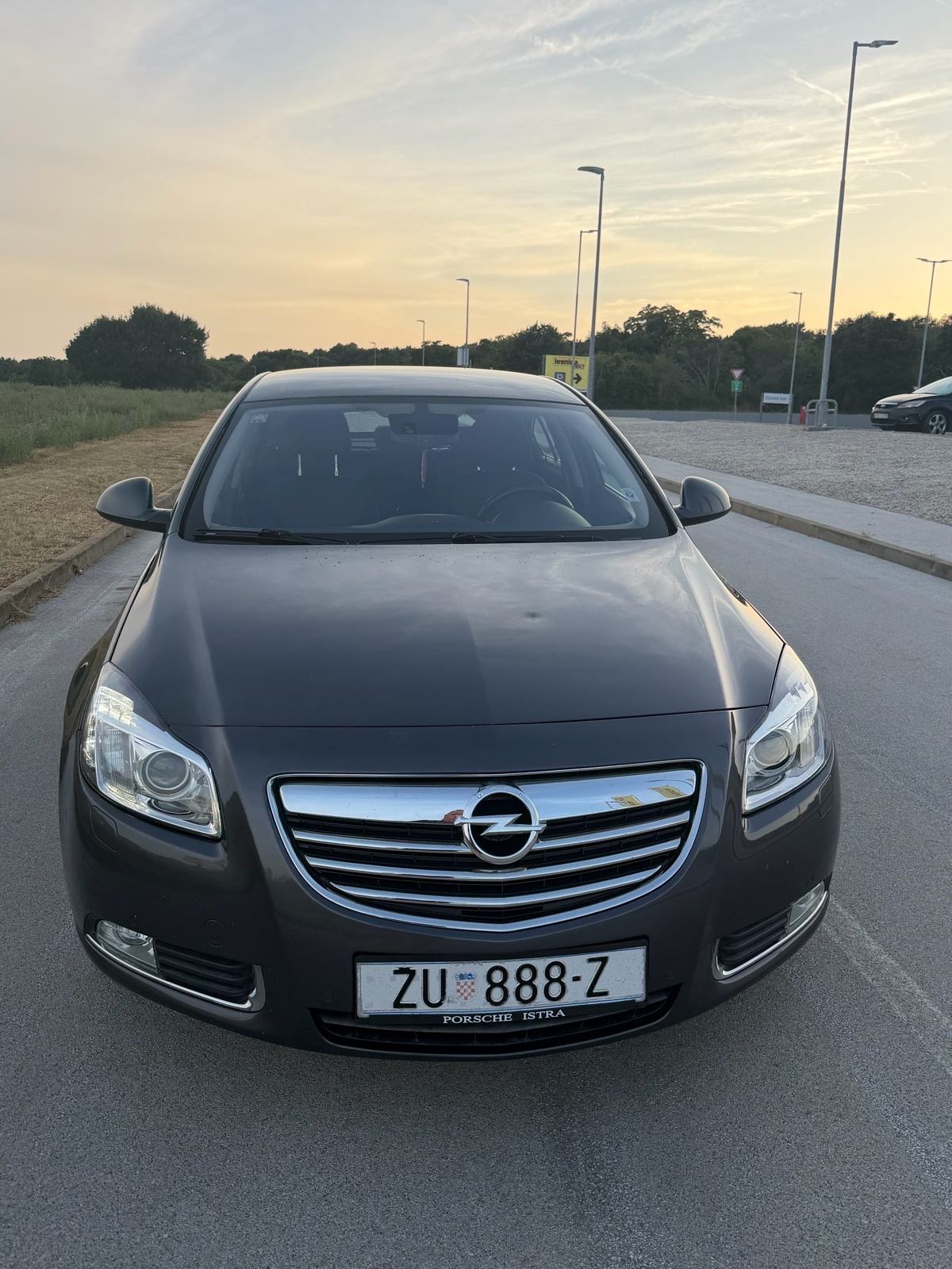 Opel Insignia 2,0 CDTI 1.vlasnik, fotografija 13