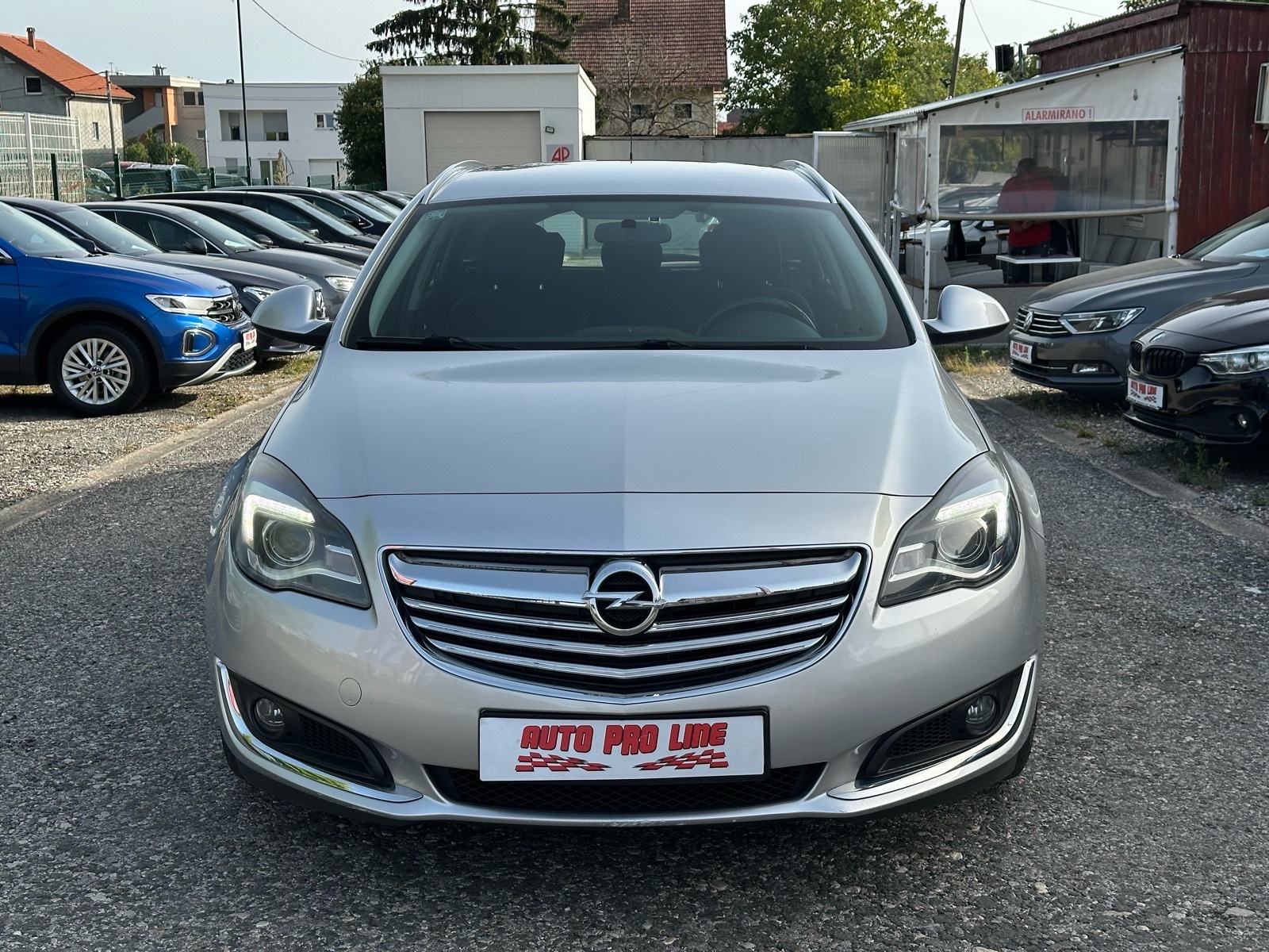 Opel Insignia 2,0 CDTI Veliki Servis, REG12/2026, HR Auto, fotografija 3
