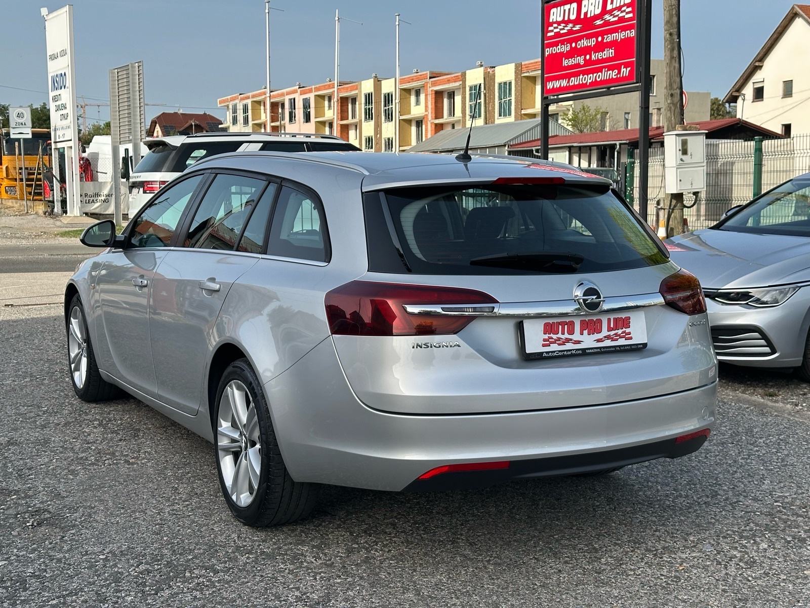 Opel Insignia 2,0 CDTI Veliki Servis, REG12/2026, HR Auto, fotografija 5
