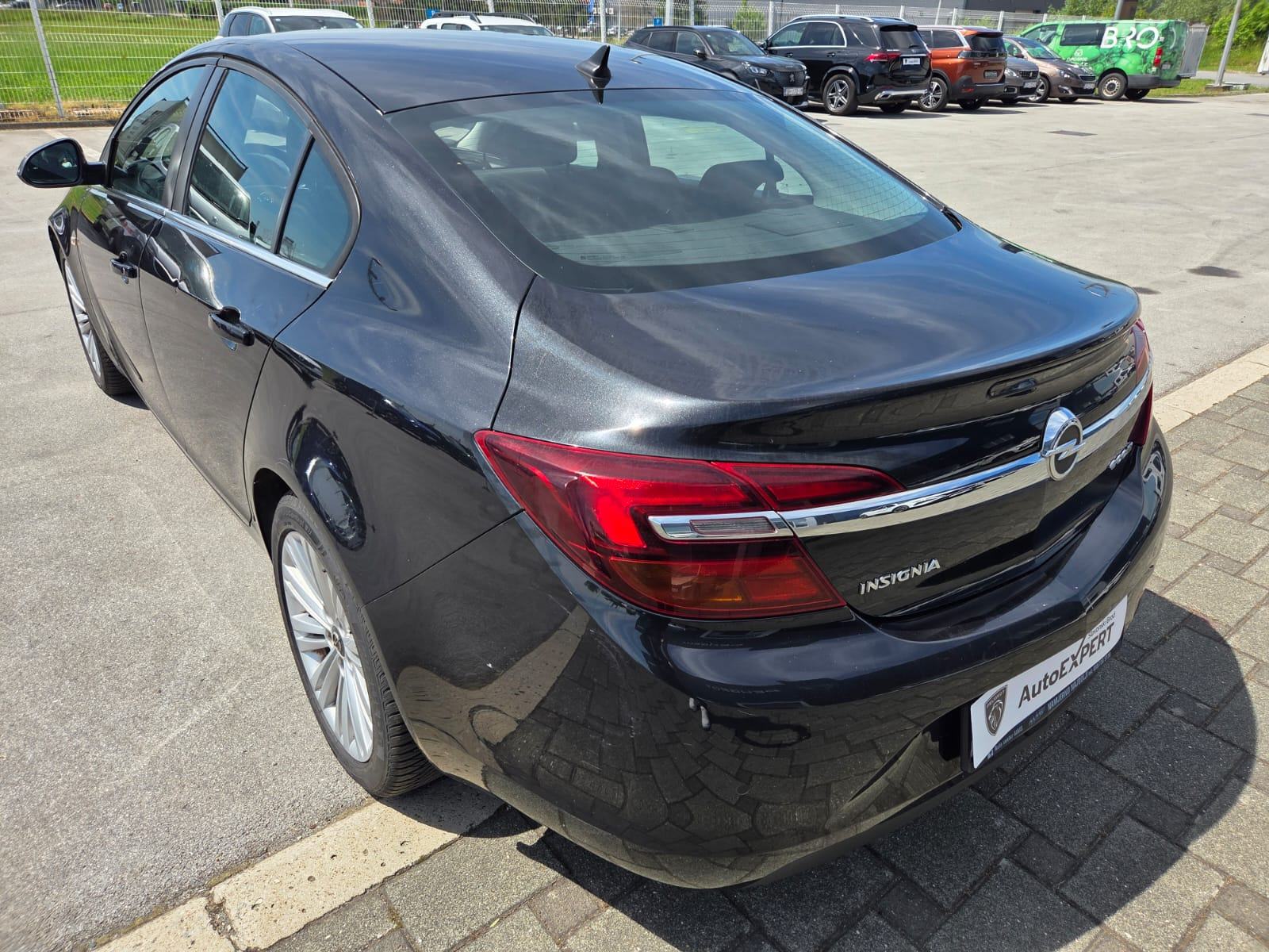 OPEL INSIGNIA 2,0 CDTI 120 KS , NIJE UVOZ, SERVISNA., REG 06/2027, fotografija 6