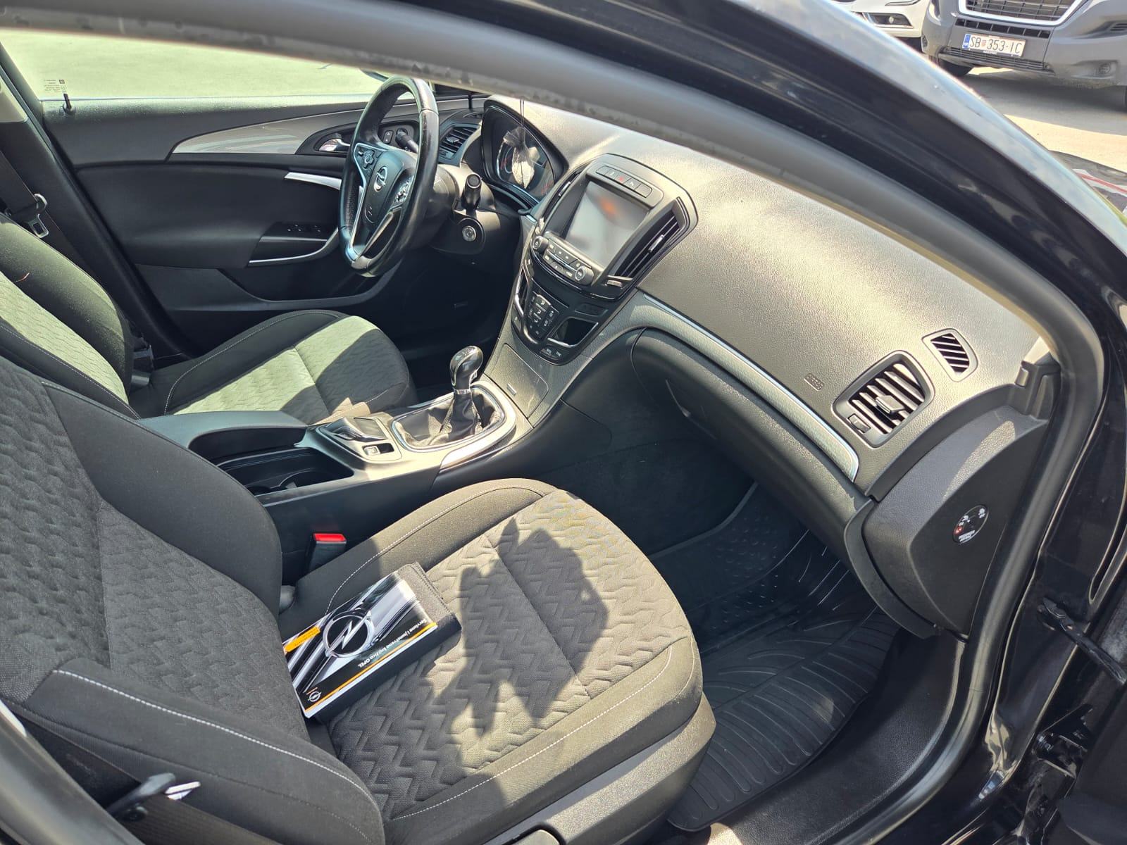 OPEL INSIGNIA 2,0 CDTI 120 KS , NIJE UVOZ, SERVISNA., REG 06/2027, fotografija 16