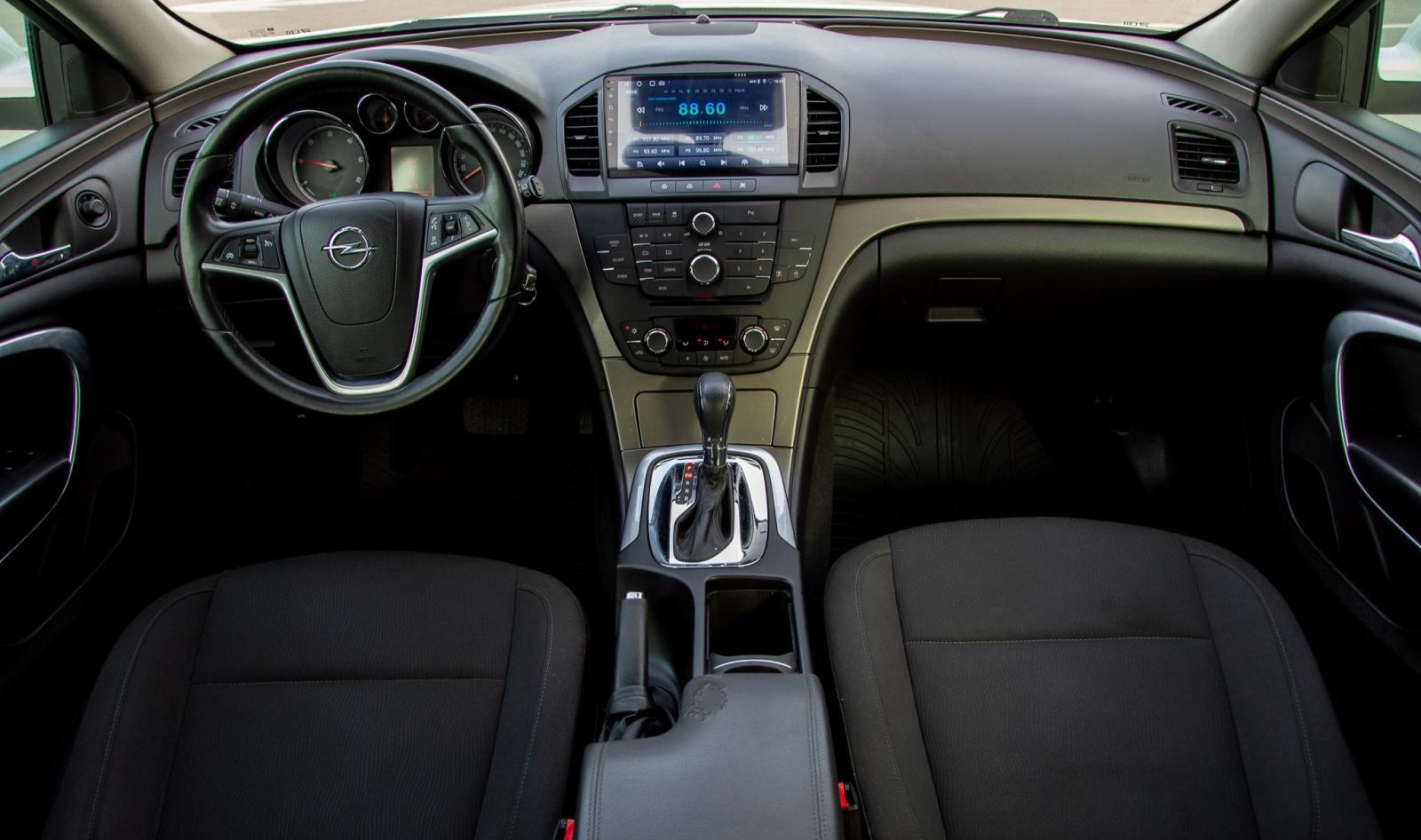 OPEL INSIGNIA 2.0 CDTI 4X4 automatik 2011g.Kupljen u HR.Servisna., fotografija 9