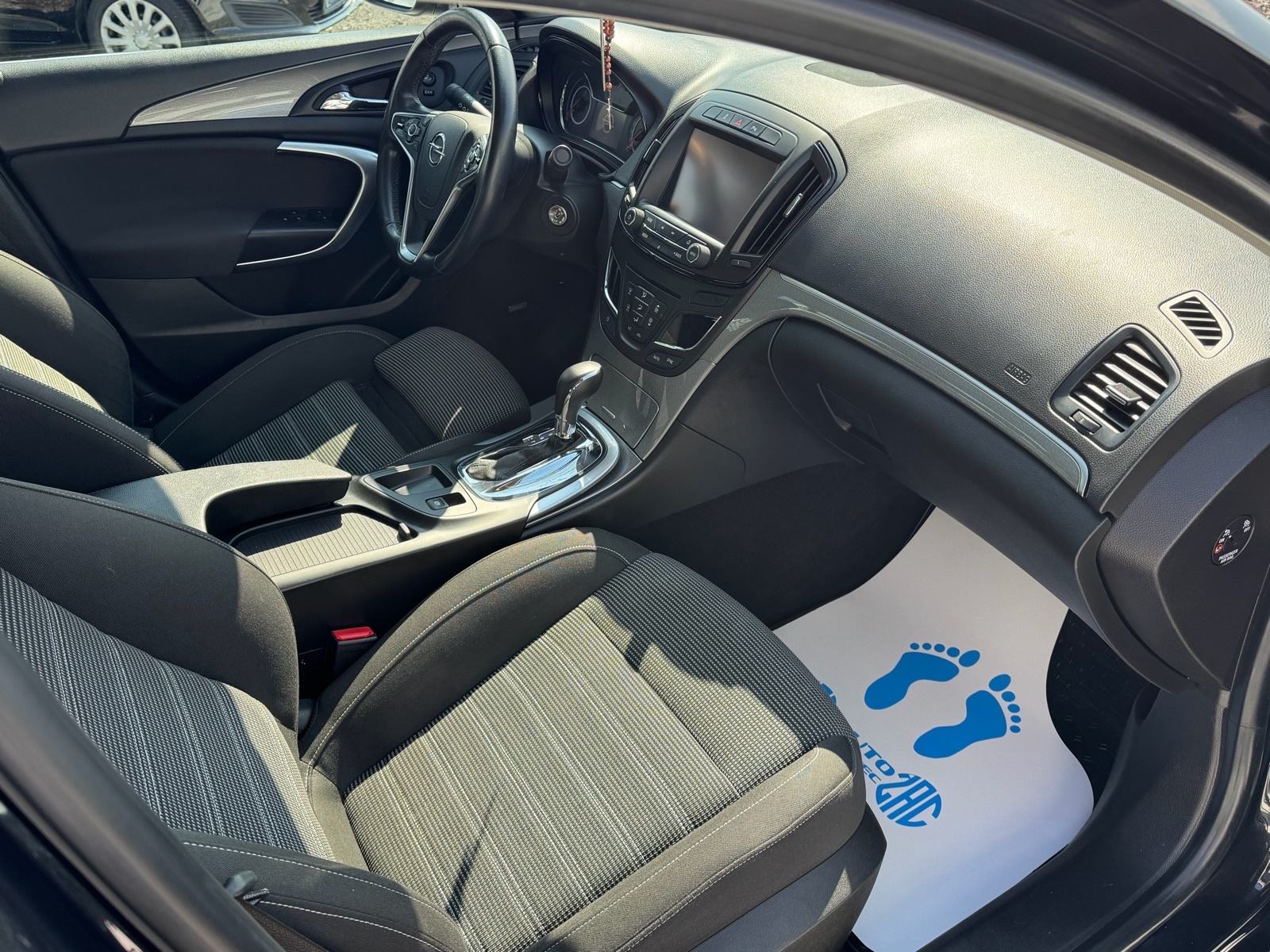 Opel Insignia 2,0 CDTI automatik#102 TKM#S-KNJIGA KO NOV KRED-KAR HR-A, fotografija 4
