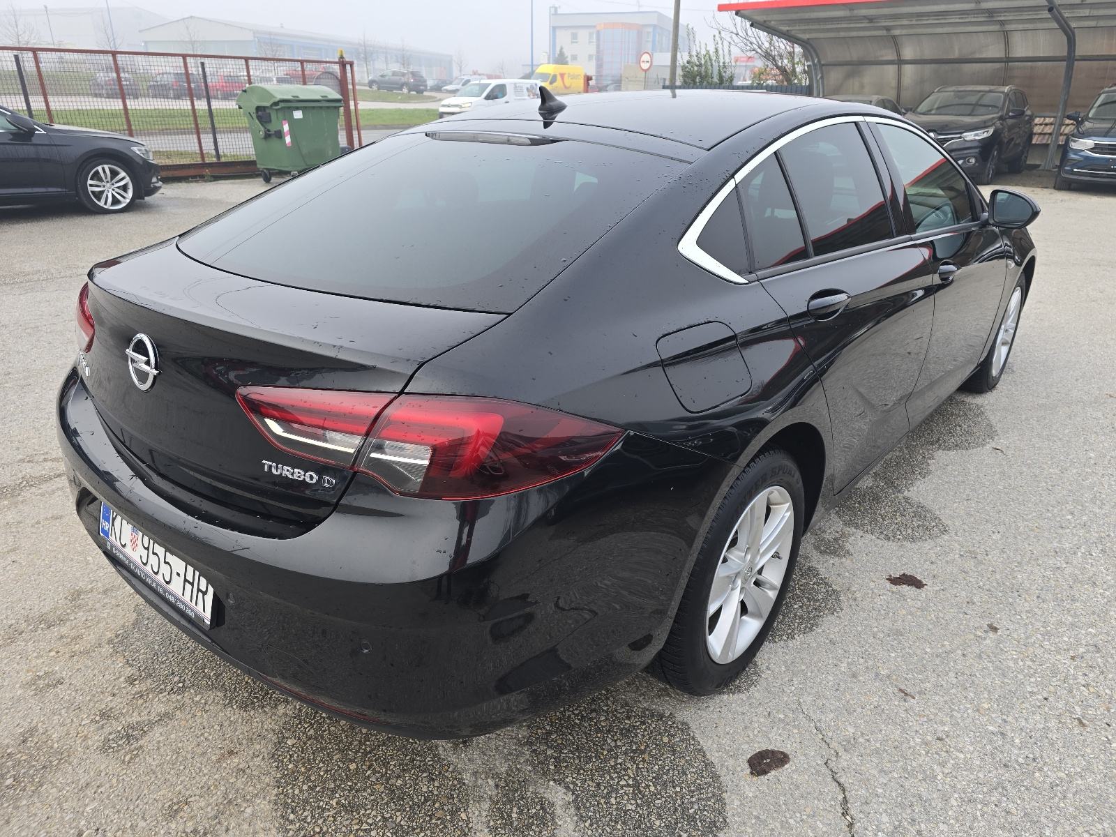 Opel Insignia 2,0 CDTI automatik, fotografija 3