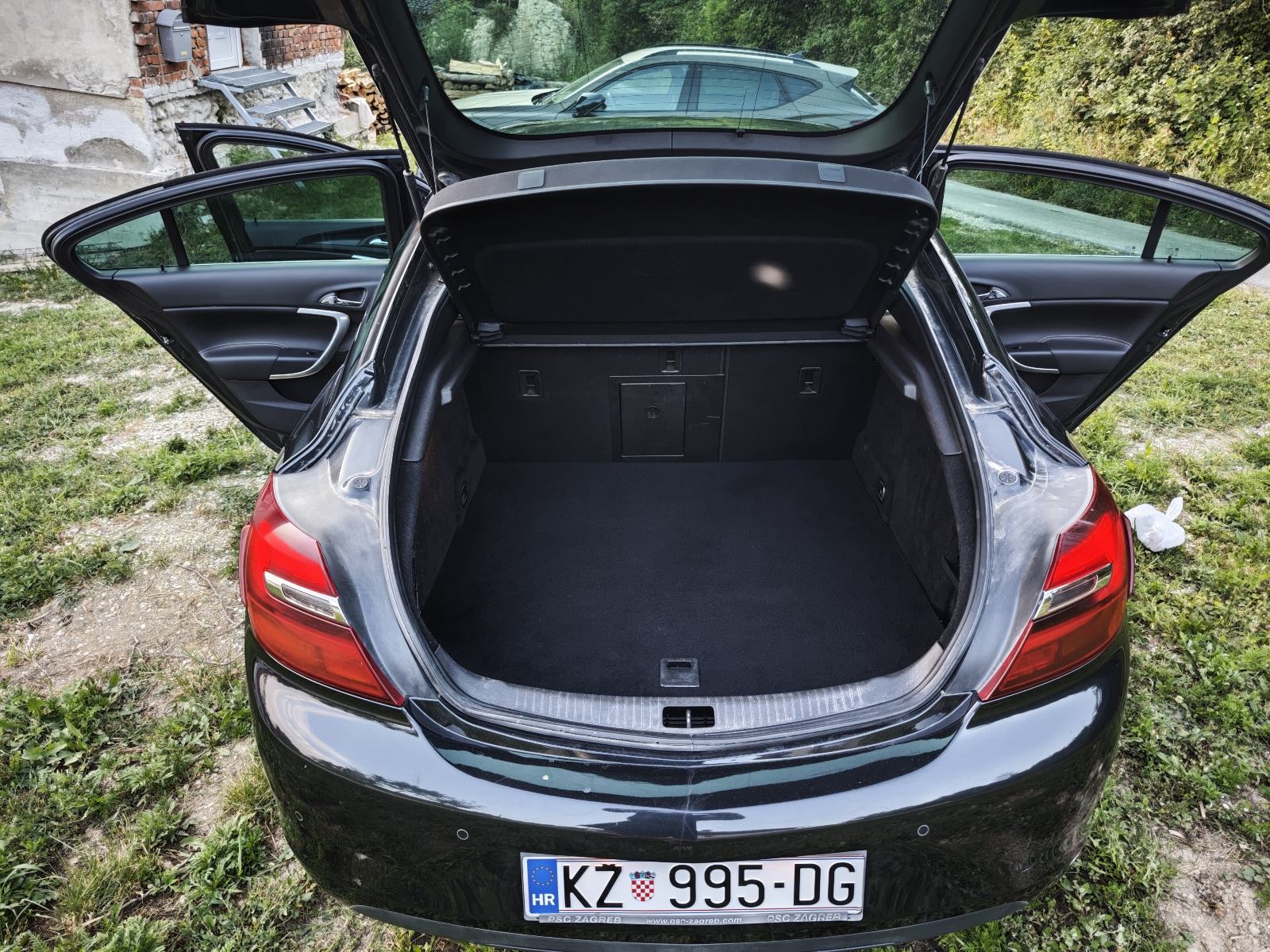 Opel Insignia 2,0 CDTI automatik, fotografija 3
