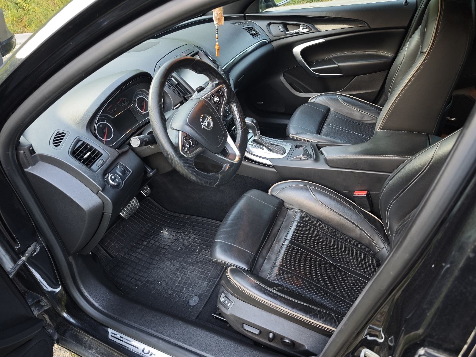 Opel Insignia 2,0 CDTI automatik, fotografija 15