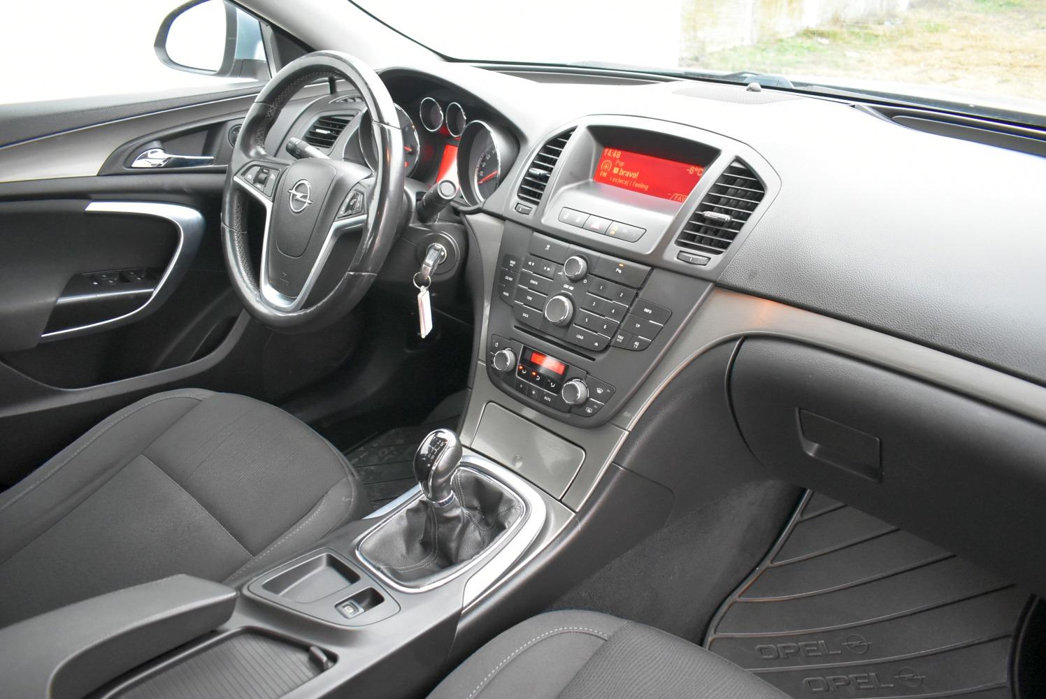 Opel Insignia 2.0 CDTI Edition *HR* SERVISNA, ALU NAPLATCI, SENZORI*, fotografija 8