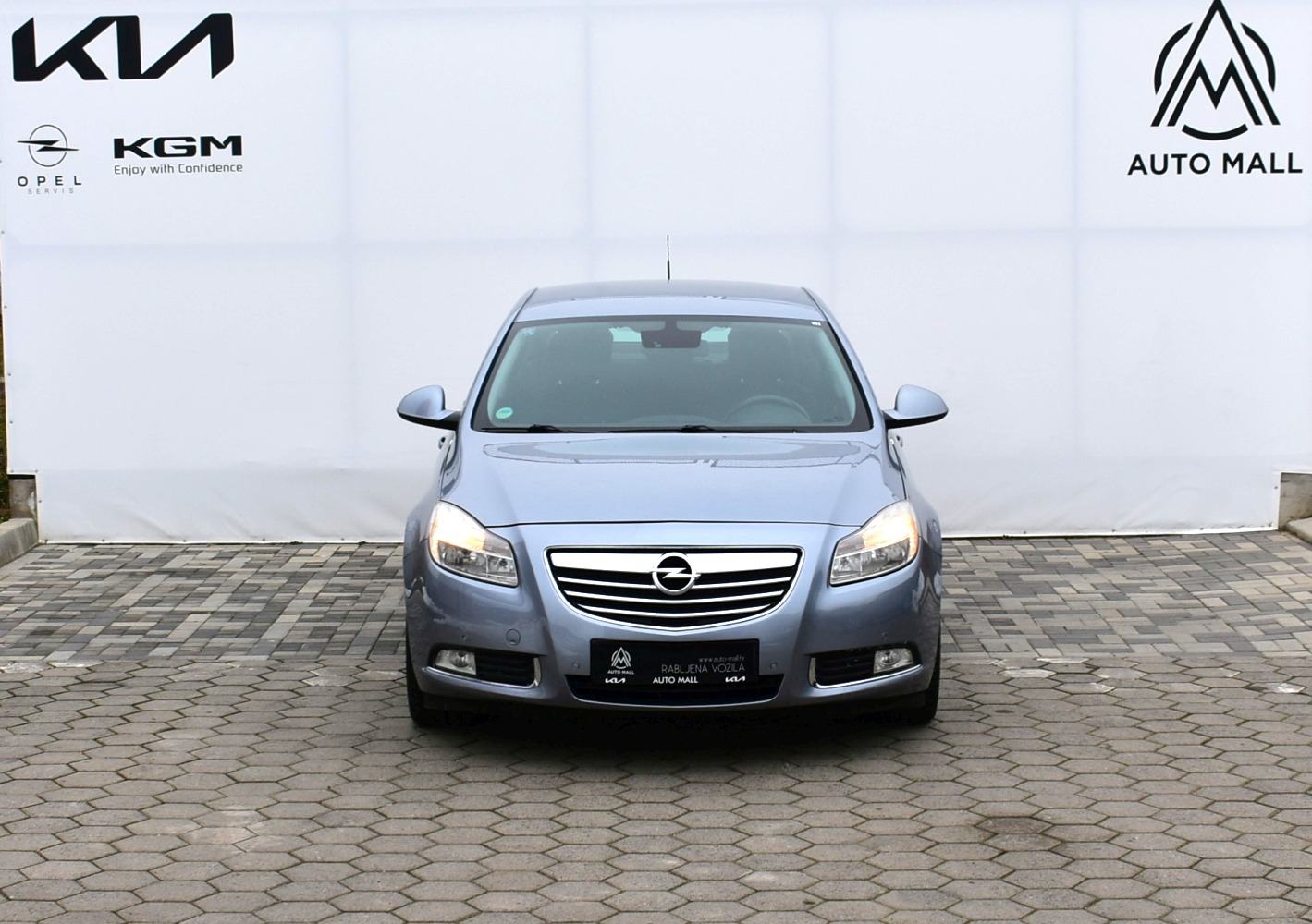 Opel Insignia 2.0 CDTI Edition *HR* SERVISNA, ALU NAPLATCI, SENZORI*, fotografija 1