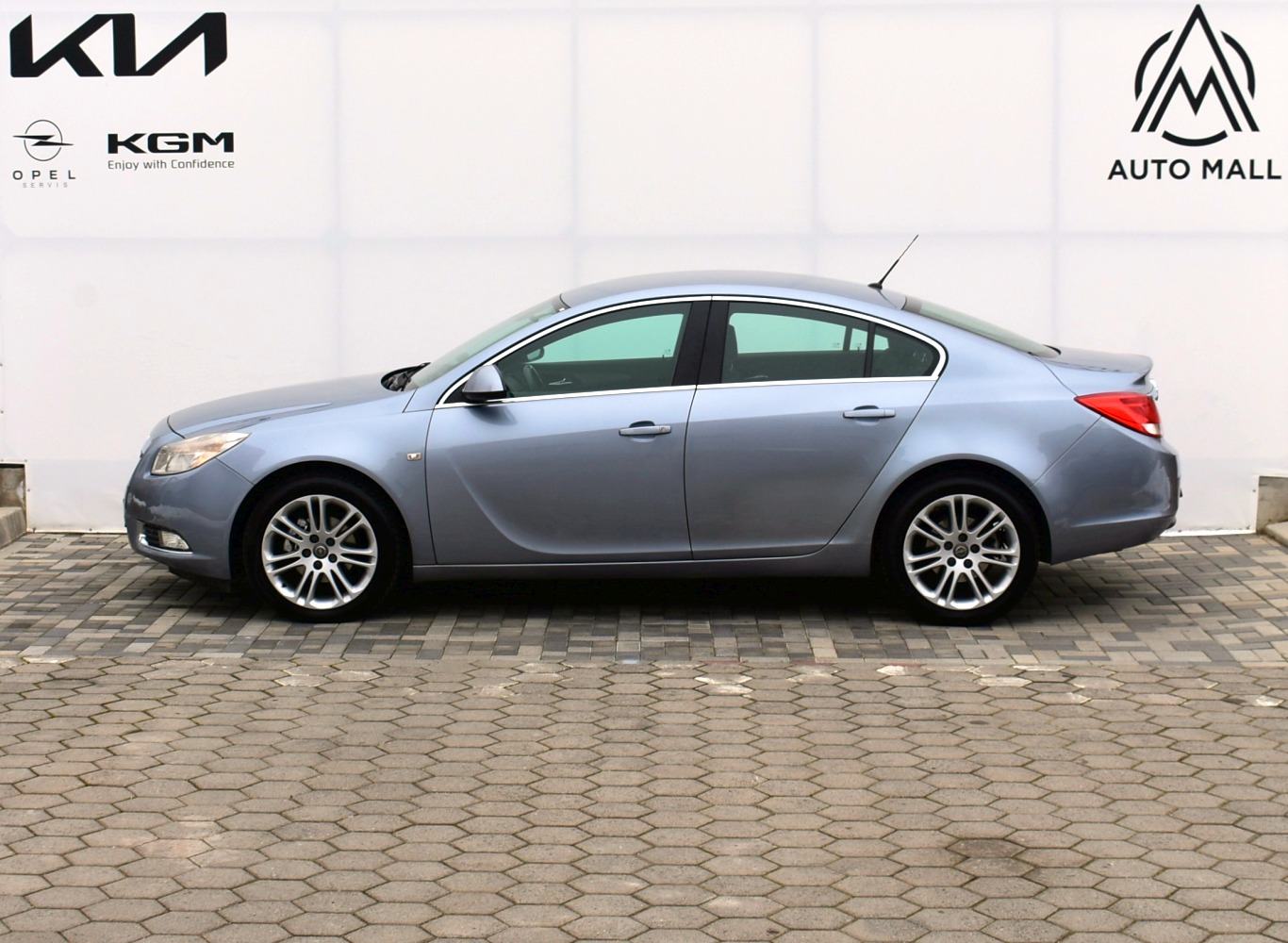 Opel Insignia 2.0 CDTI Edition *HR* SERVISNA, ALU NAPLATCI, SENZORI*, fotografija 3