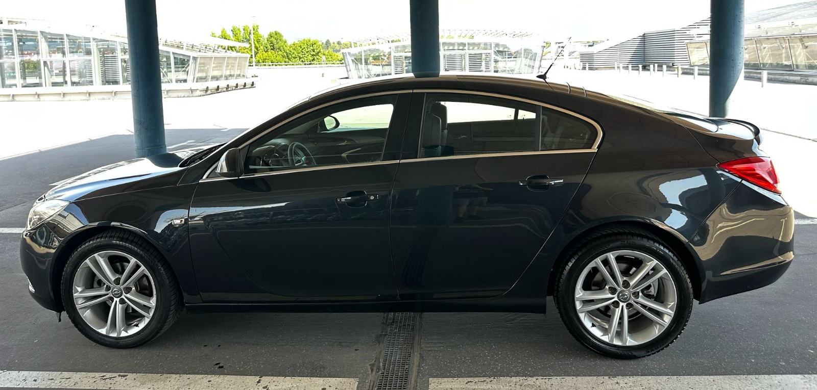 Opel Insignia 2.0 CDTI*Hr.Auto*Klima*Veliki servis*Reg.10/26*, fotografija 4