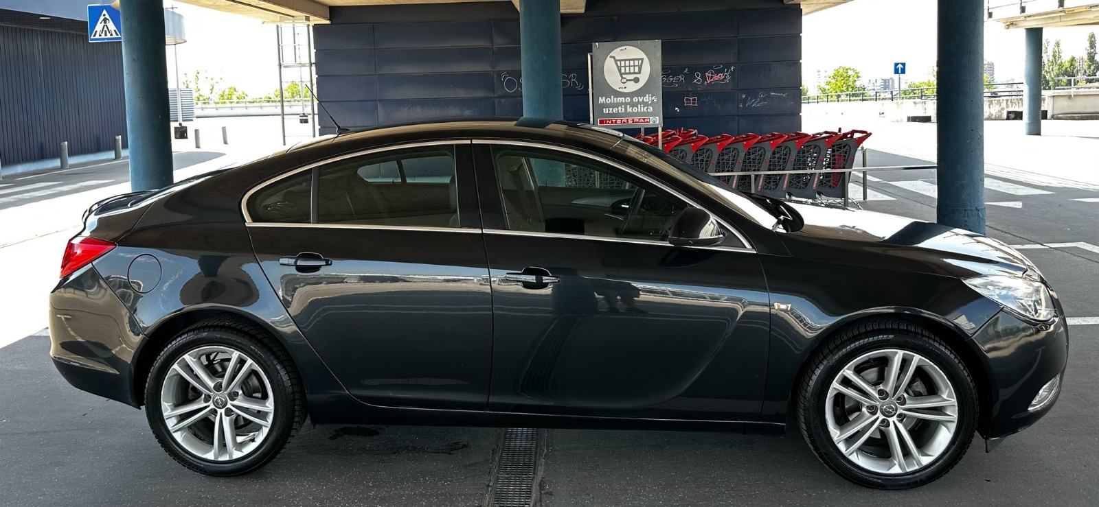 Opel Insignia 2.0 CDTI*Hr.Auto*Klima*Veliki servis*Reg.10/26*, fotografija 8
