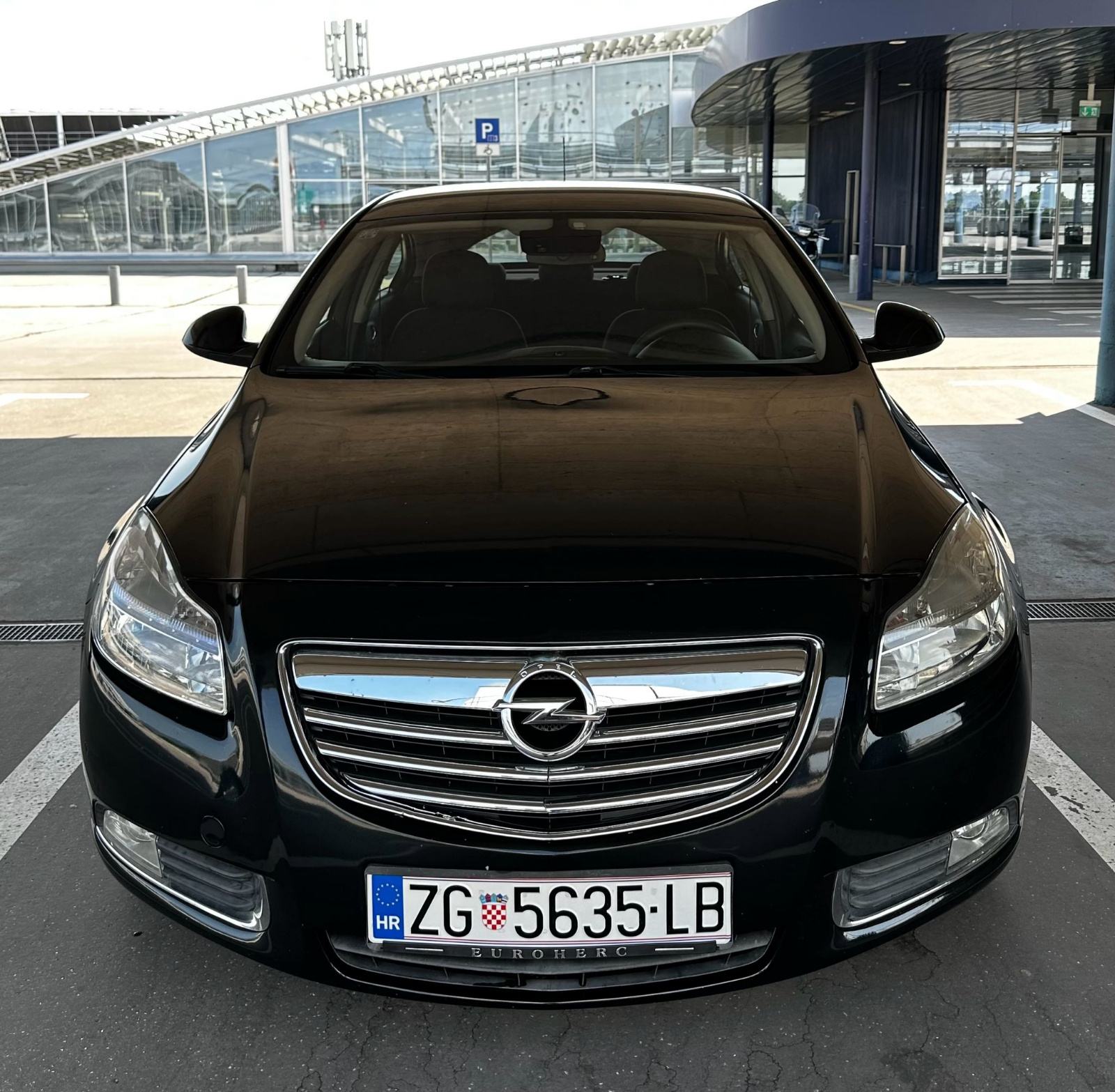 Opel Insignia 2.0 CDTI*Hr.Auto*Klima*Veliki servis*Reg.10/26*, fotografija 2