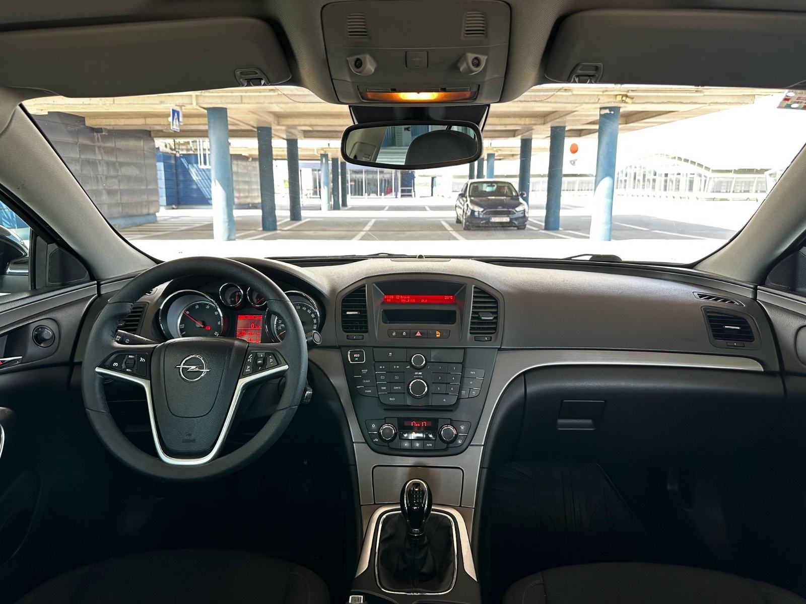 Opel Insignia 2.0 CDTI*Hr.Auto*Klima*Veliki servis*Reg.10/26*, fotografija 12