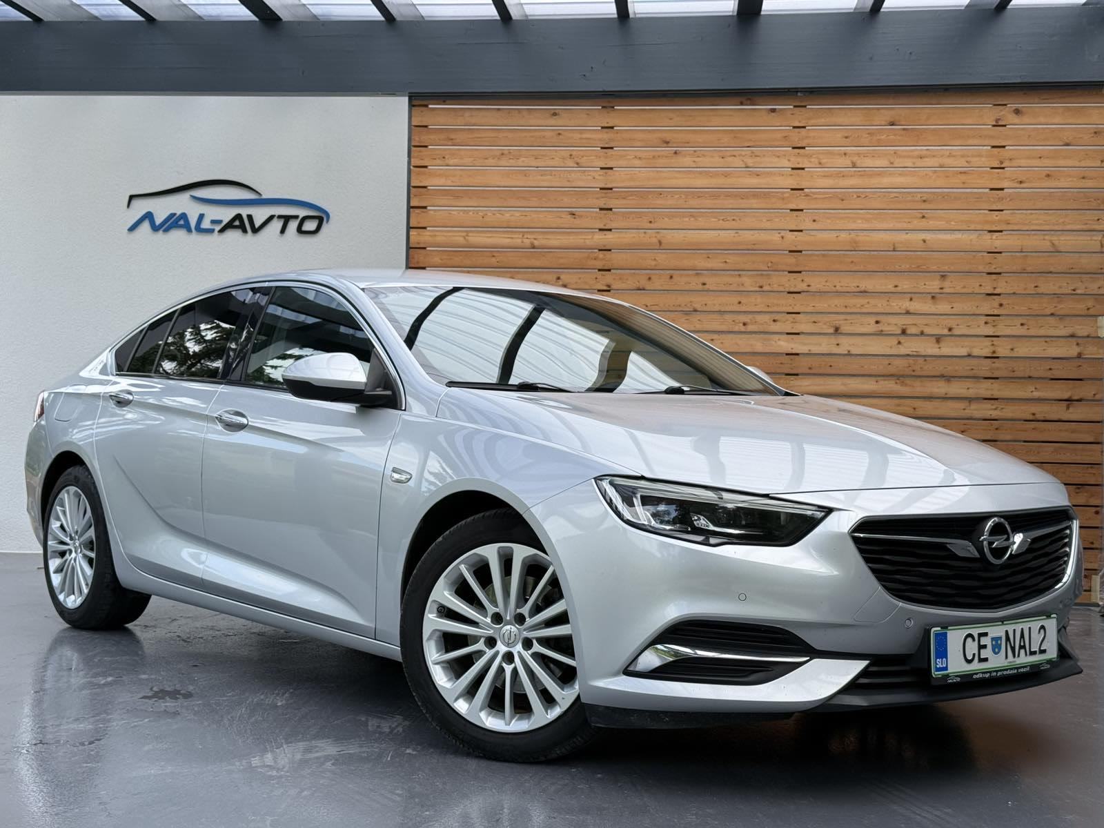 Opel Insignia 2,0 CDTI LED-BOSE-KEYLESS GO-ACC-LANE ASSIST, fotografija 3