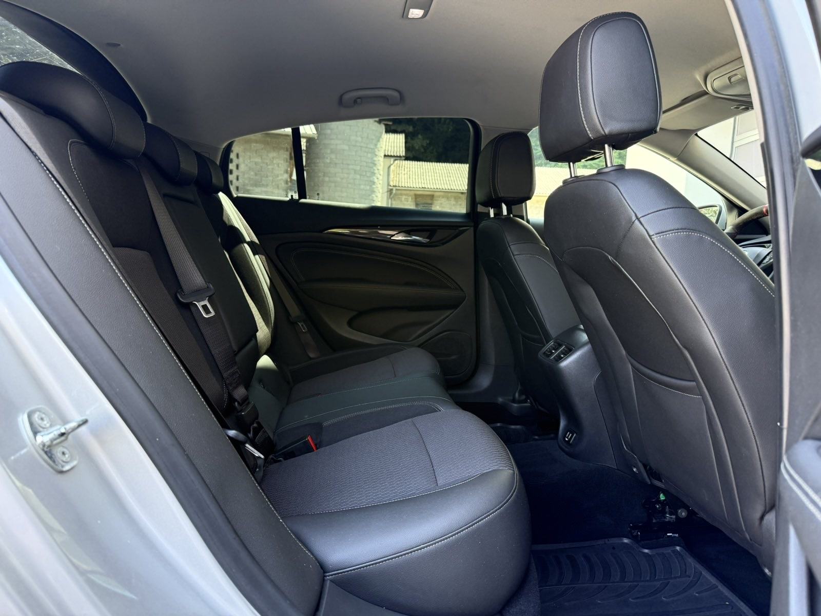 Opel Insignia 2,0 CDTI LED-BOSE-KEYLESS GO-ACC-LANE ASSIST, fotografija 11