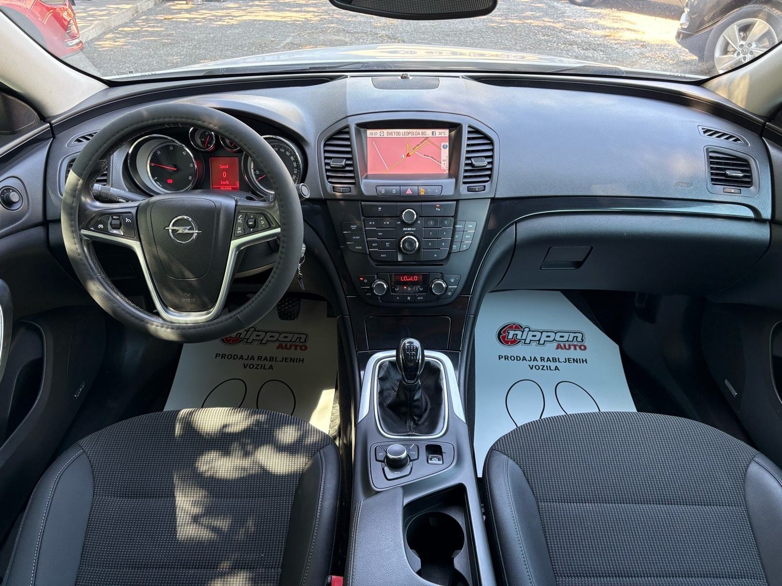 Opel Insignia 2,0 CDTI NAVI - KLIMA - HR. AUTO - AUTOKREDIT, fotografija 12