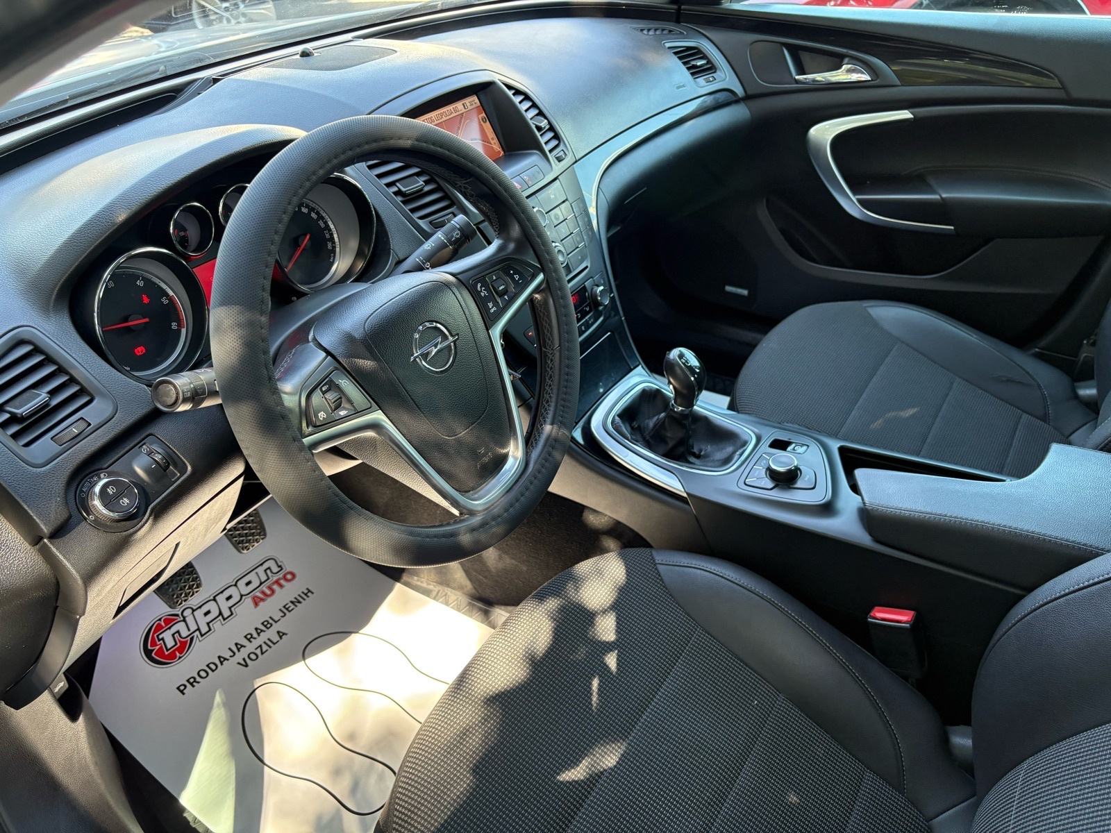 Opel Insignia 2,0 CDTI NAVI - KLIMA - HR. AUTO - AUTOKREDIT, fotografija 10