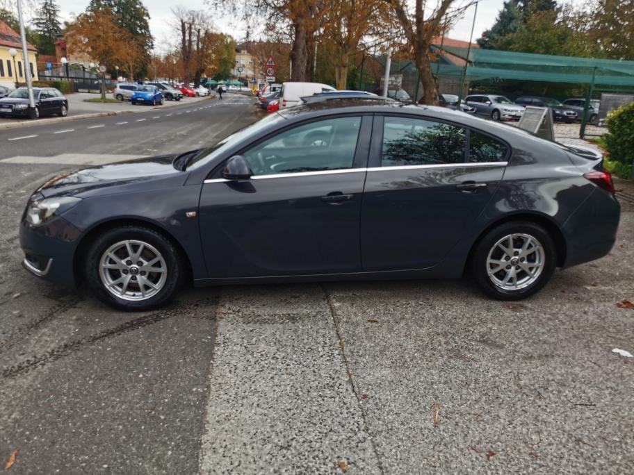 ⭐Opel Insignia 2.0 CDTI◽NAVI◽PDC◽TEMPOMAT◽REGISTRIRAN DO 10.mj/2026⭐, fotografija 3