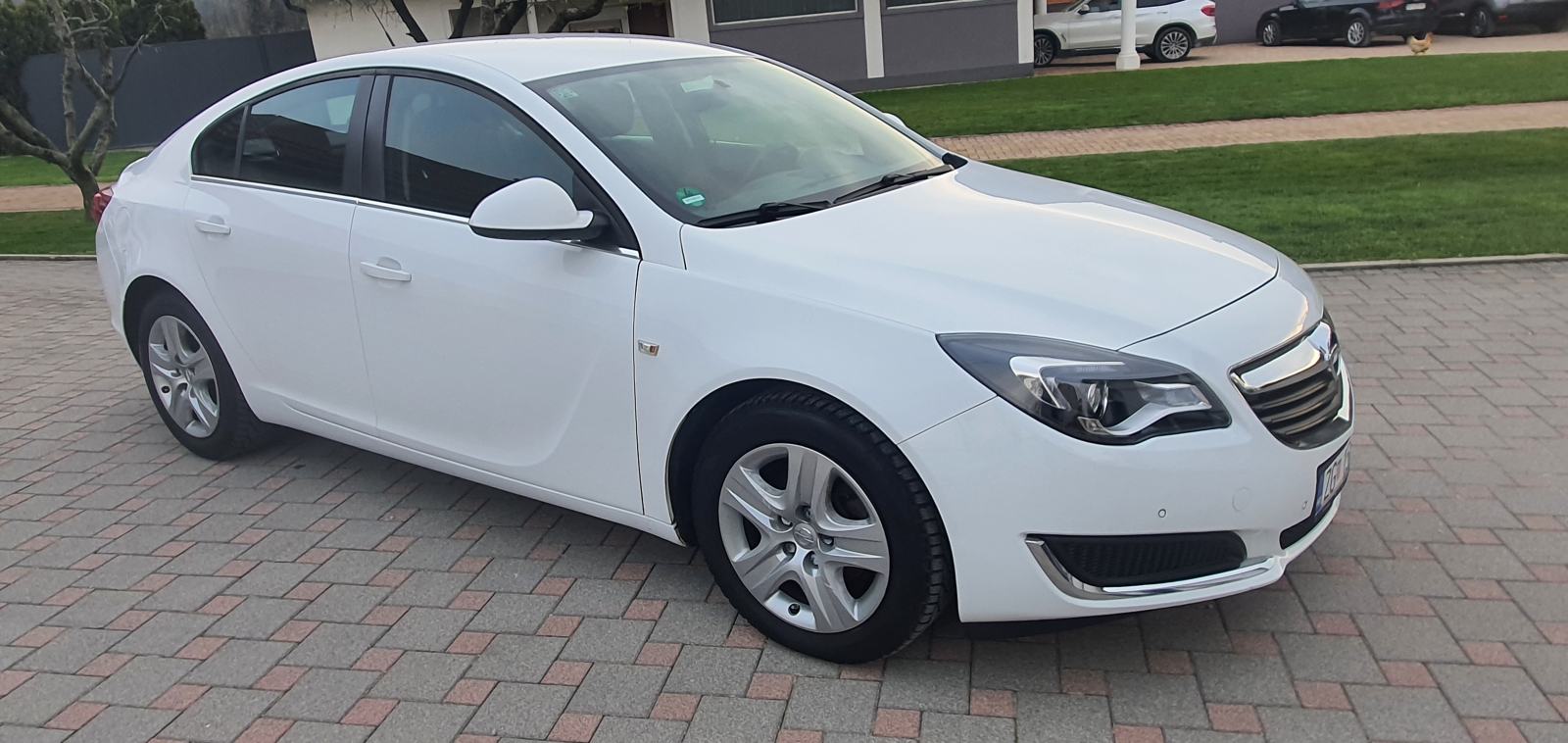 Opel Insignia 2,0 CDTI, fotografija 2
