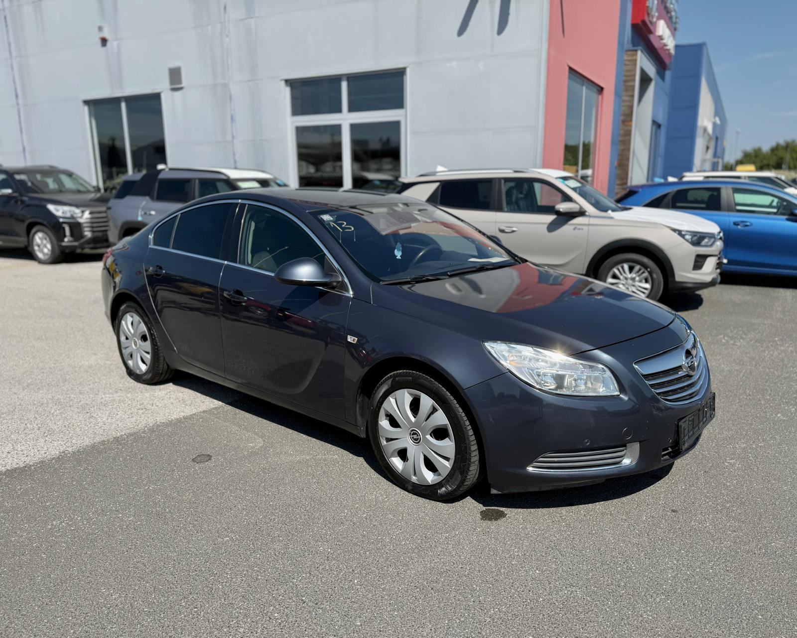 Opel Insignia 2,0 CDTI, fotografija 8