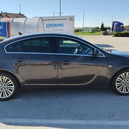 Opel Insignia 2,0 CDTI, fotografija 5