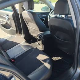Opel Insignia 2,0 CDTI, fotografija 6