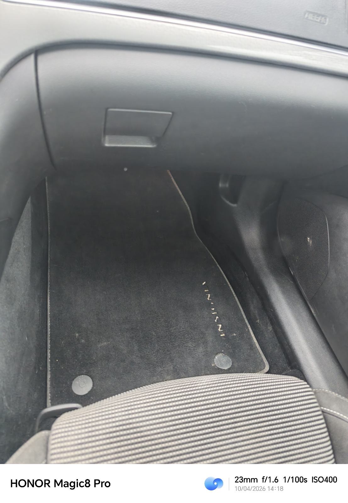 Opel Insignia 2,0 CDTI, fotografija 10