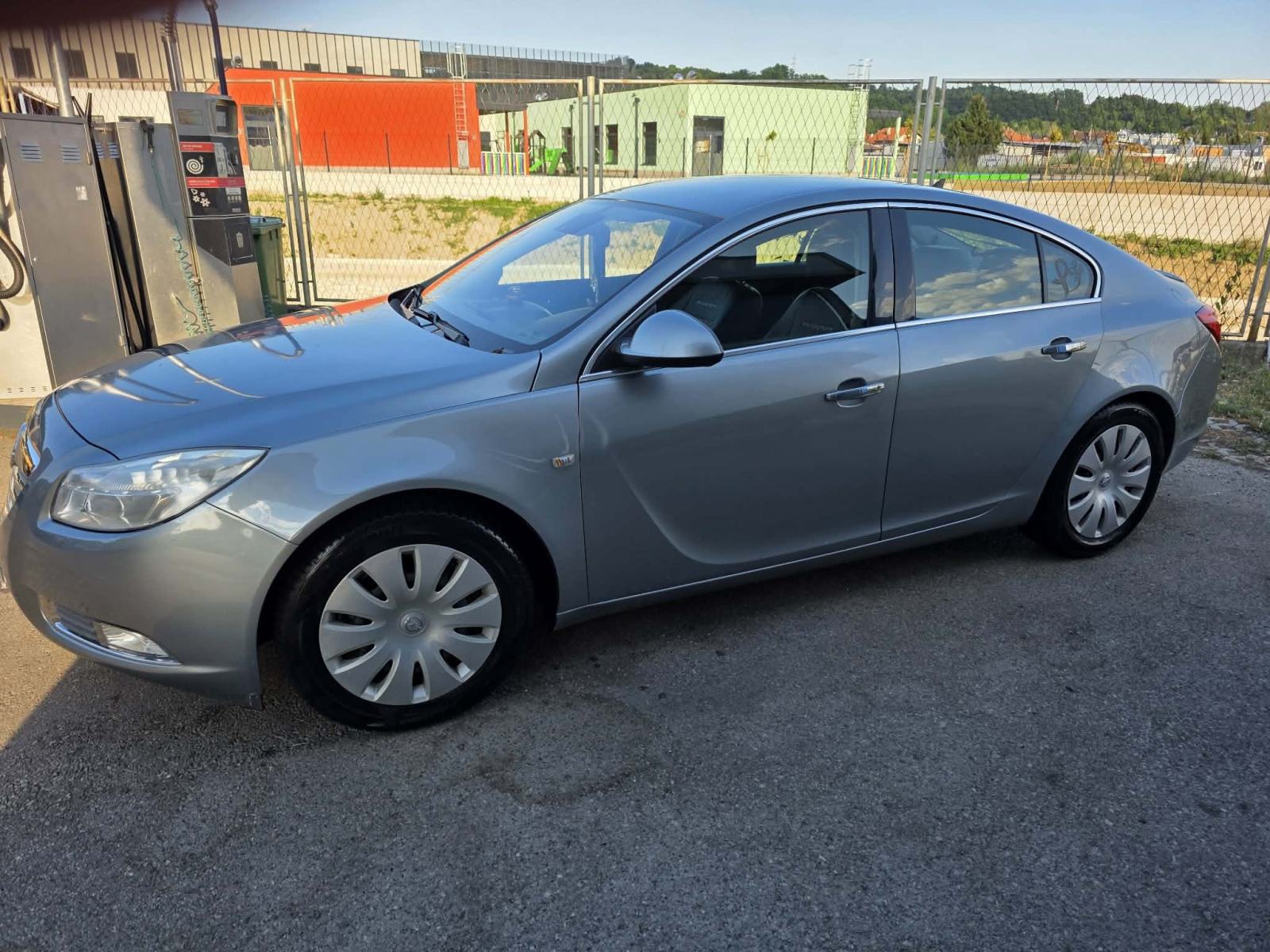 Opel Insignia 2,0 CDTI, fotografija 7
