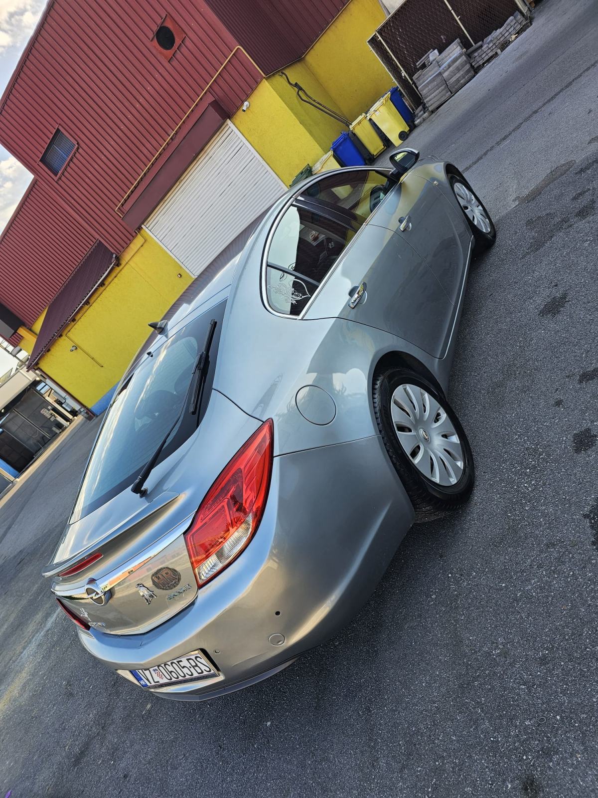 Opel Insignia 2,0 CDTI, fotografija 14