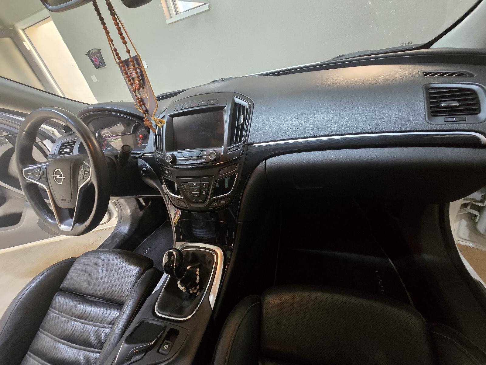 Opel Insignia 2,0 CDTI, fotografija 9