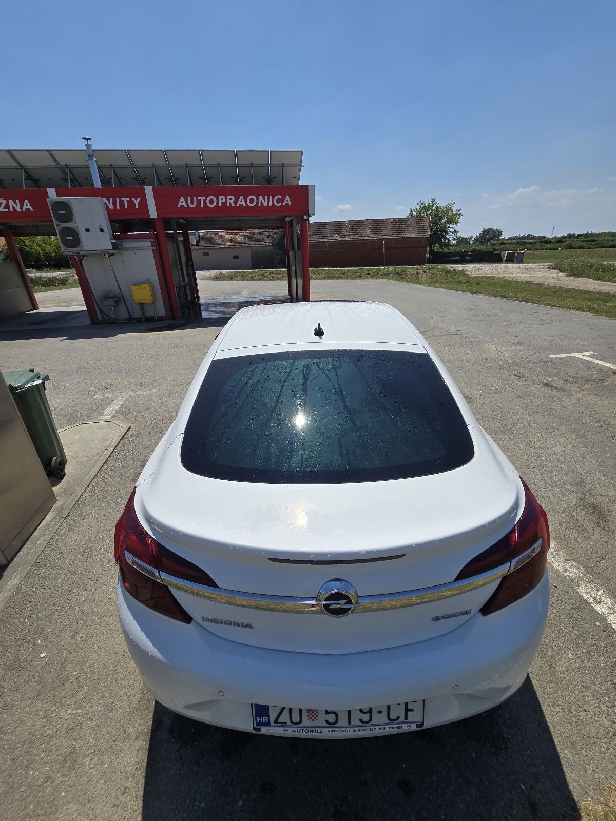 Opel Insignia 2,0 CDTI, fotografija 17