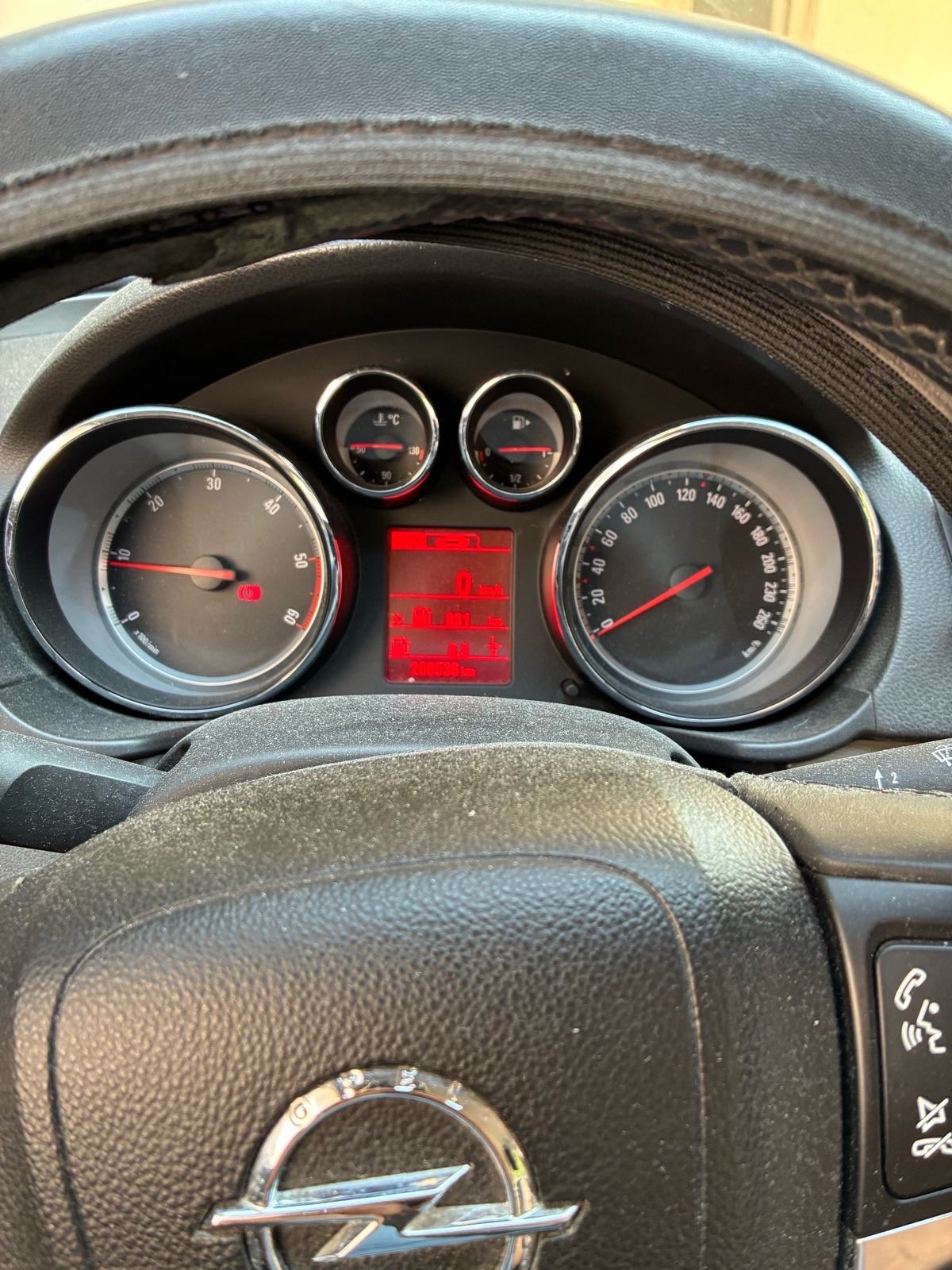 Opel Insignia 2,0 CDTI, fotografija 8