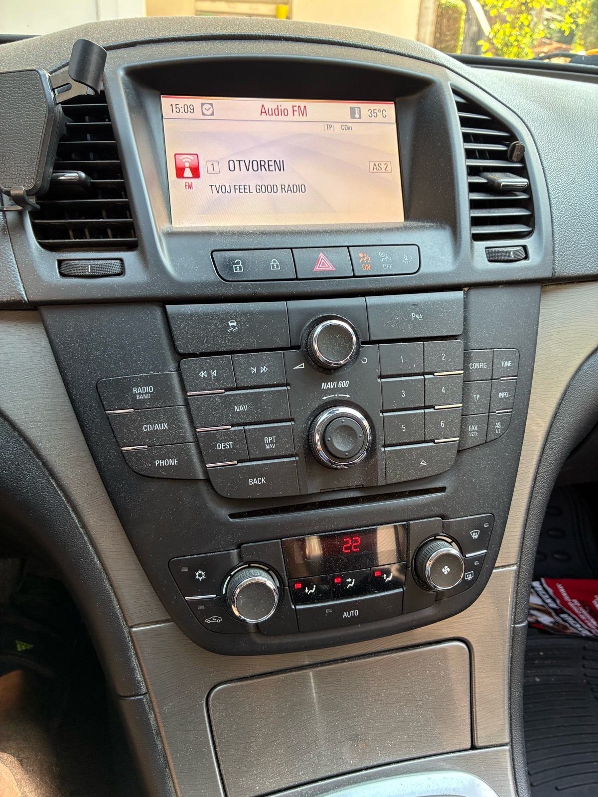 Opel Insignia 2,0 CDTI, fotografija 6