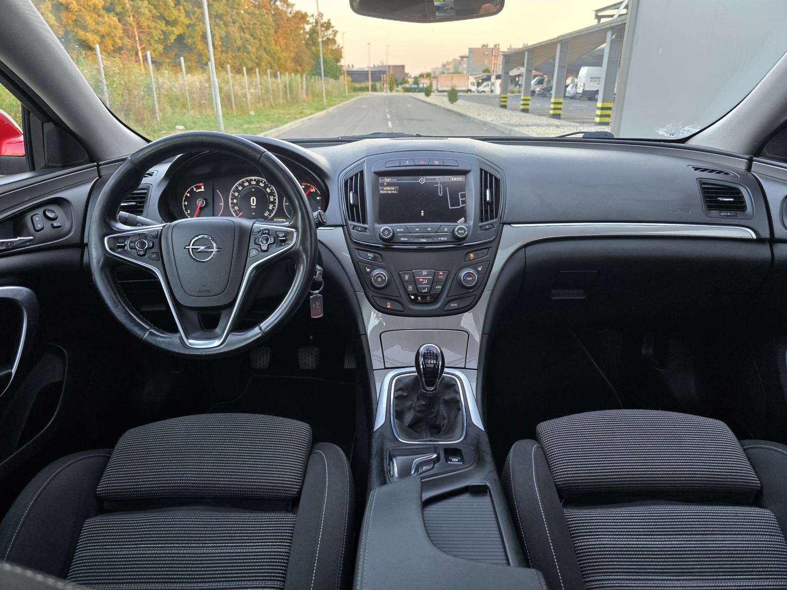 OPEL INSIGNIA 2.0 CDTi * ODLIČNO STANJE * FULL OPREMA * BEZ ULAGANJA *, fotografija 10