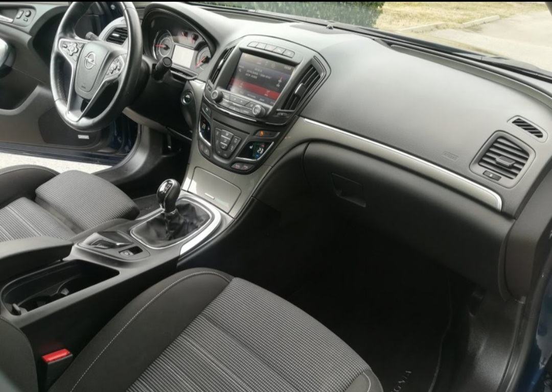 Opel Insignia 2,0 CDTI, fotografija 9