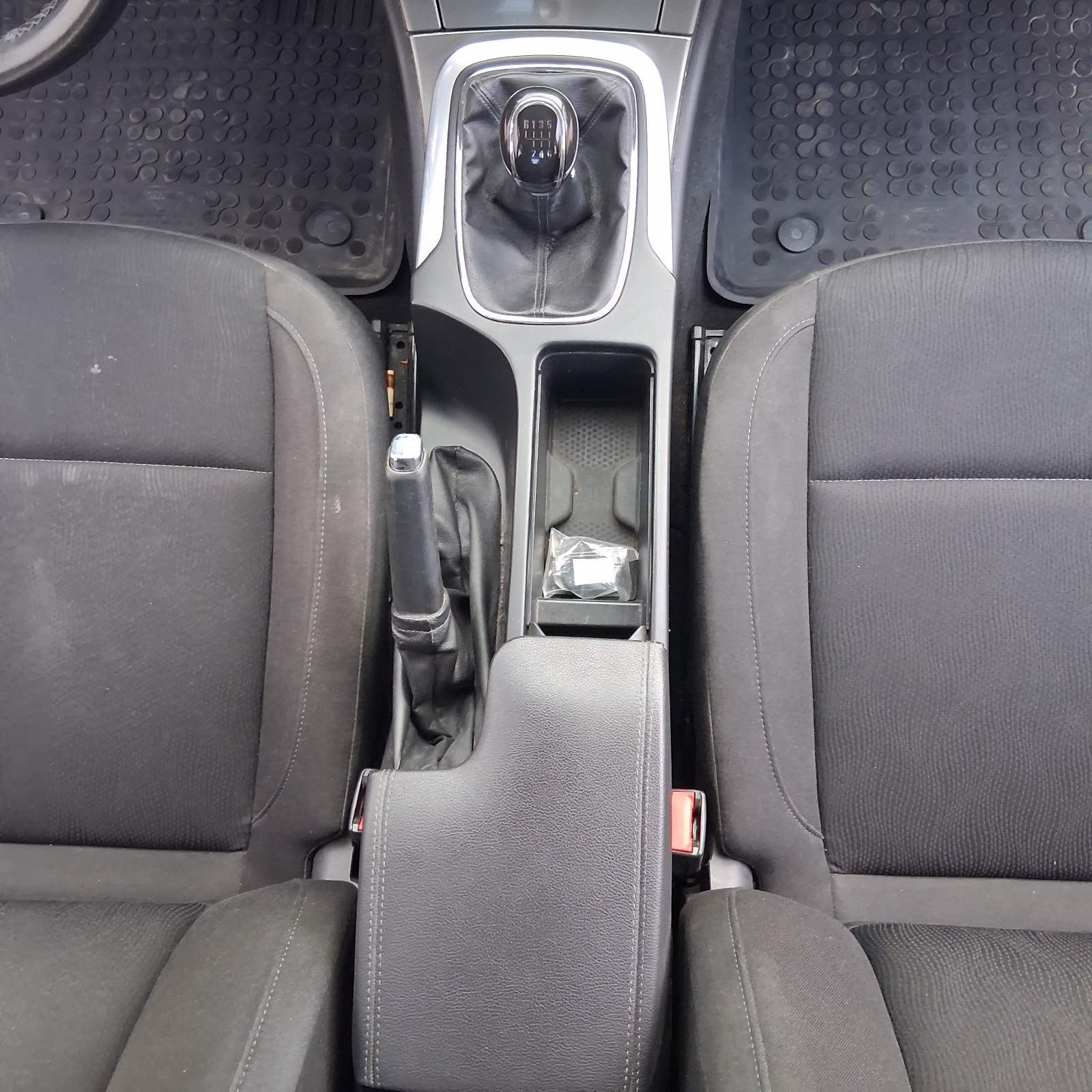 Opel Insignia 2,0 CDTI, fotografija 2