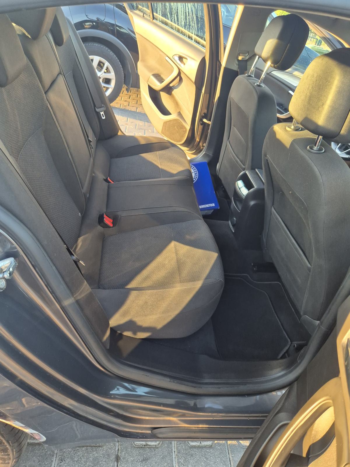 Opel Insignia 2,0 CDTI, fotografija 12
