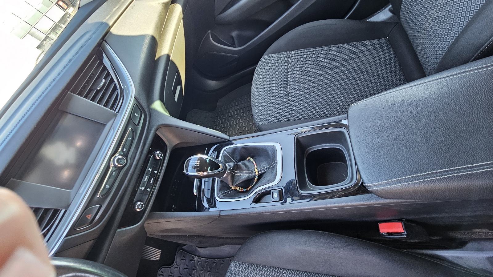 Opel Insignia 2,0 CDTI, fotografija 4