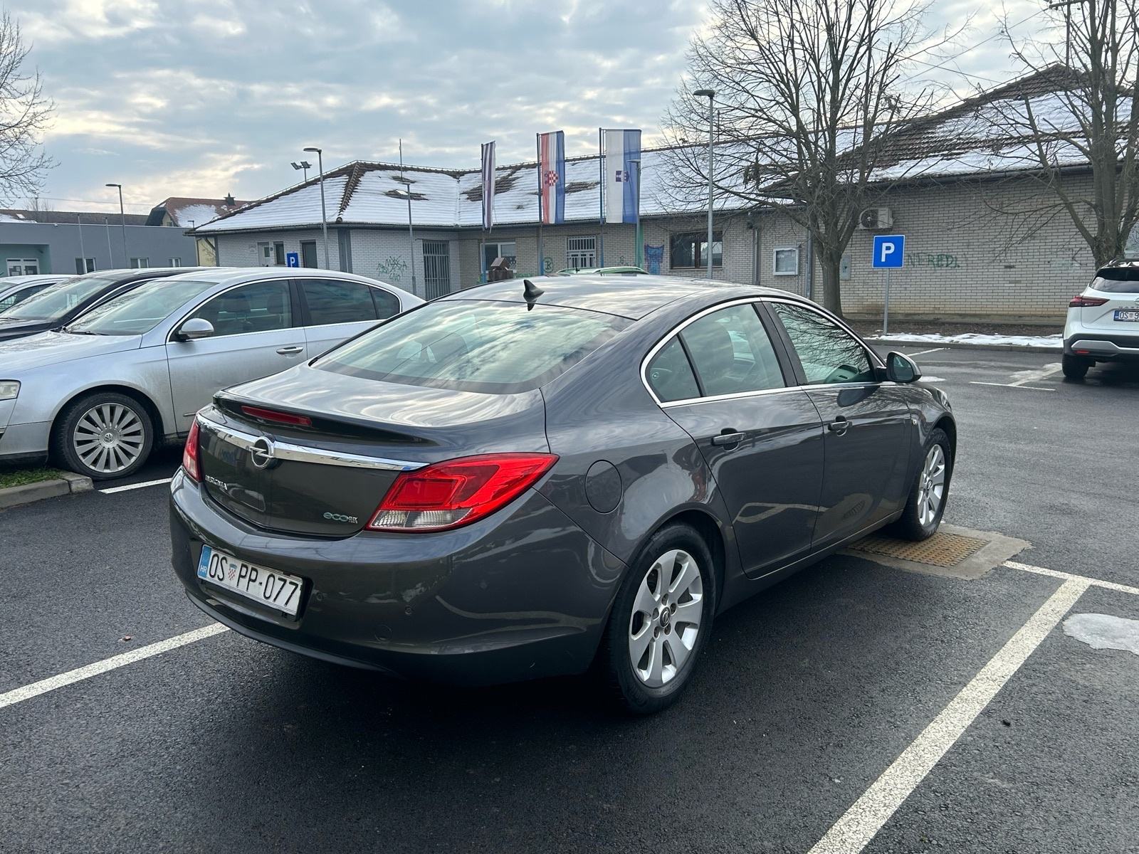Opel Insignia 2,0 CDTI Sport NAVIGACIJA AUT.KLIMA SPORT SJEDALA NA IME, fotografija 3