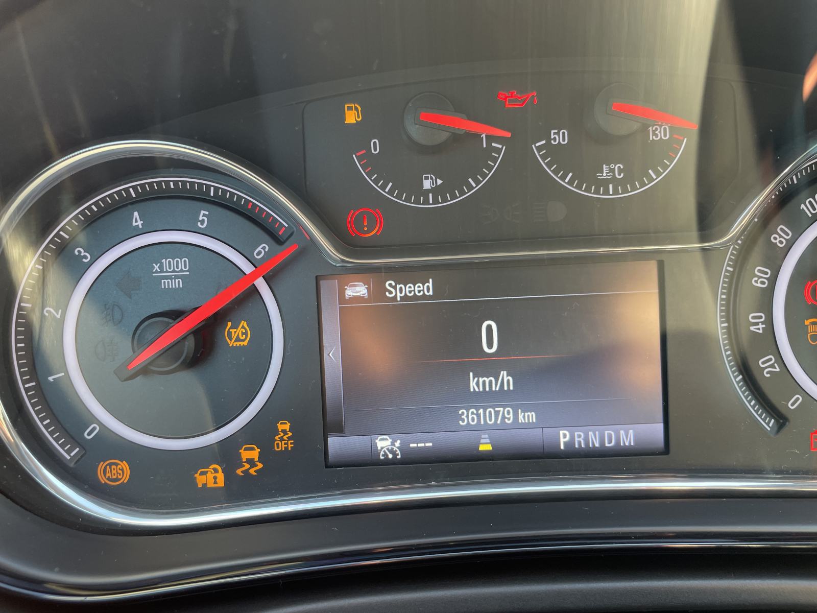 Opel Insignia 2,0 CDTI Sport, fotografija 10