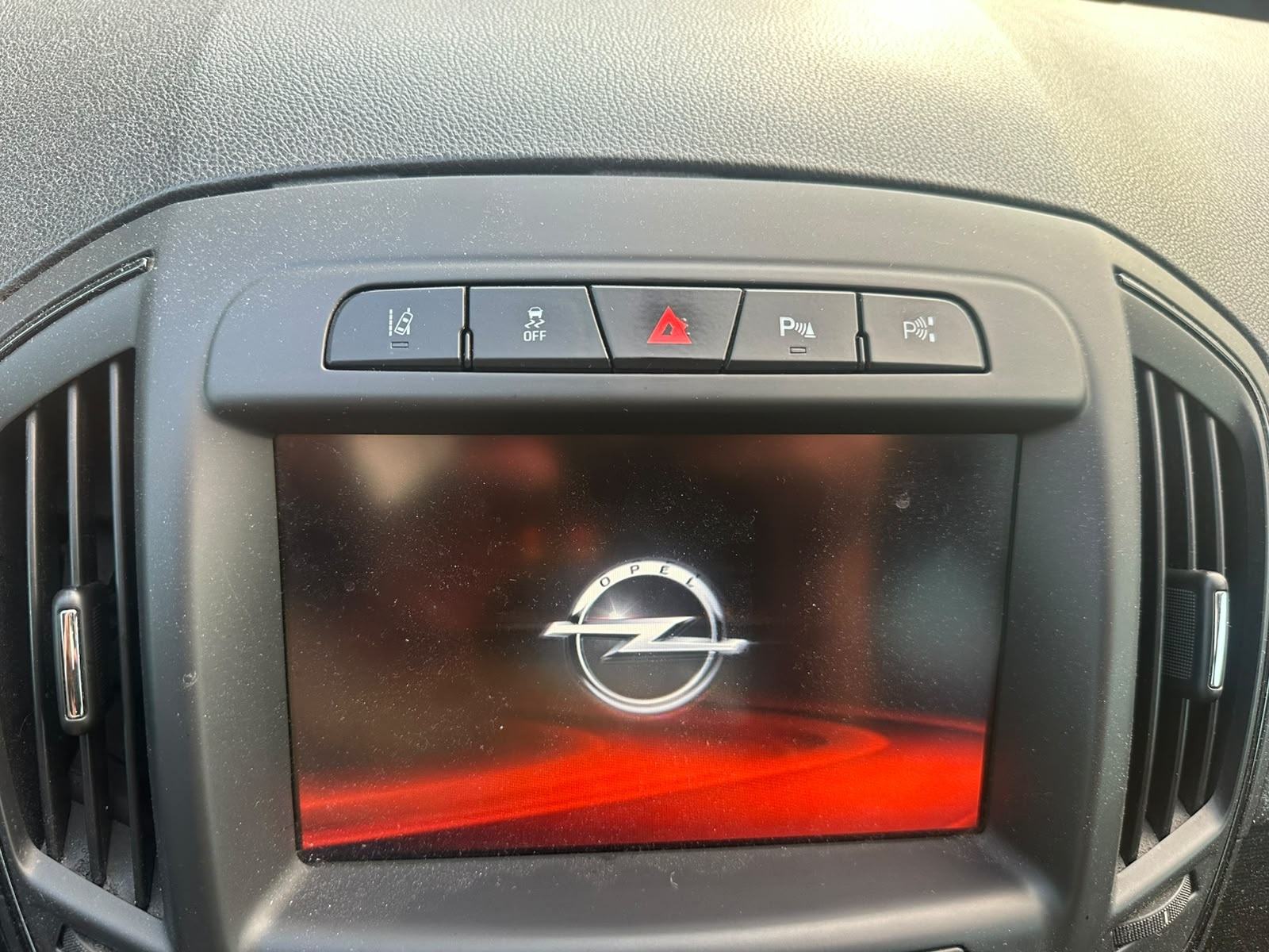Opel Insignia 2,0 CDTI Sport, fotografija 14
