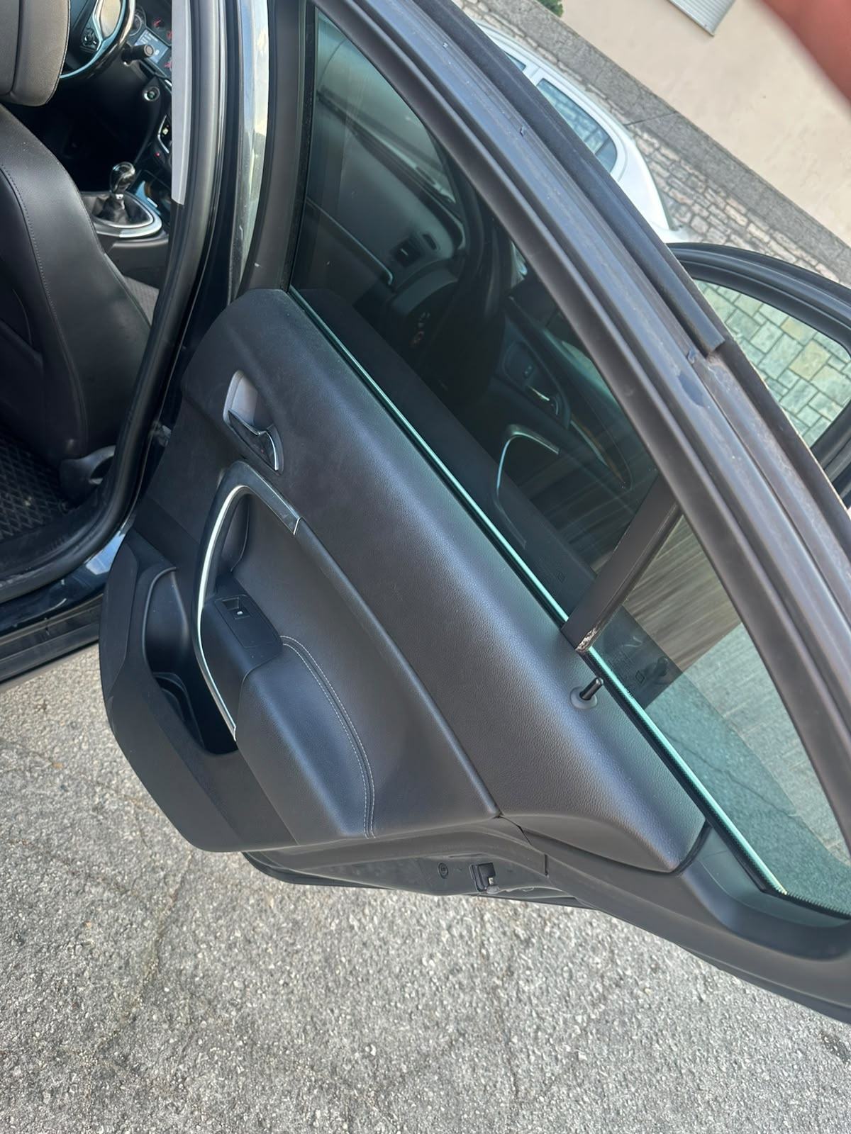 Opel Insignia 2,0 CDTI Sport, fotografija 19
